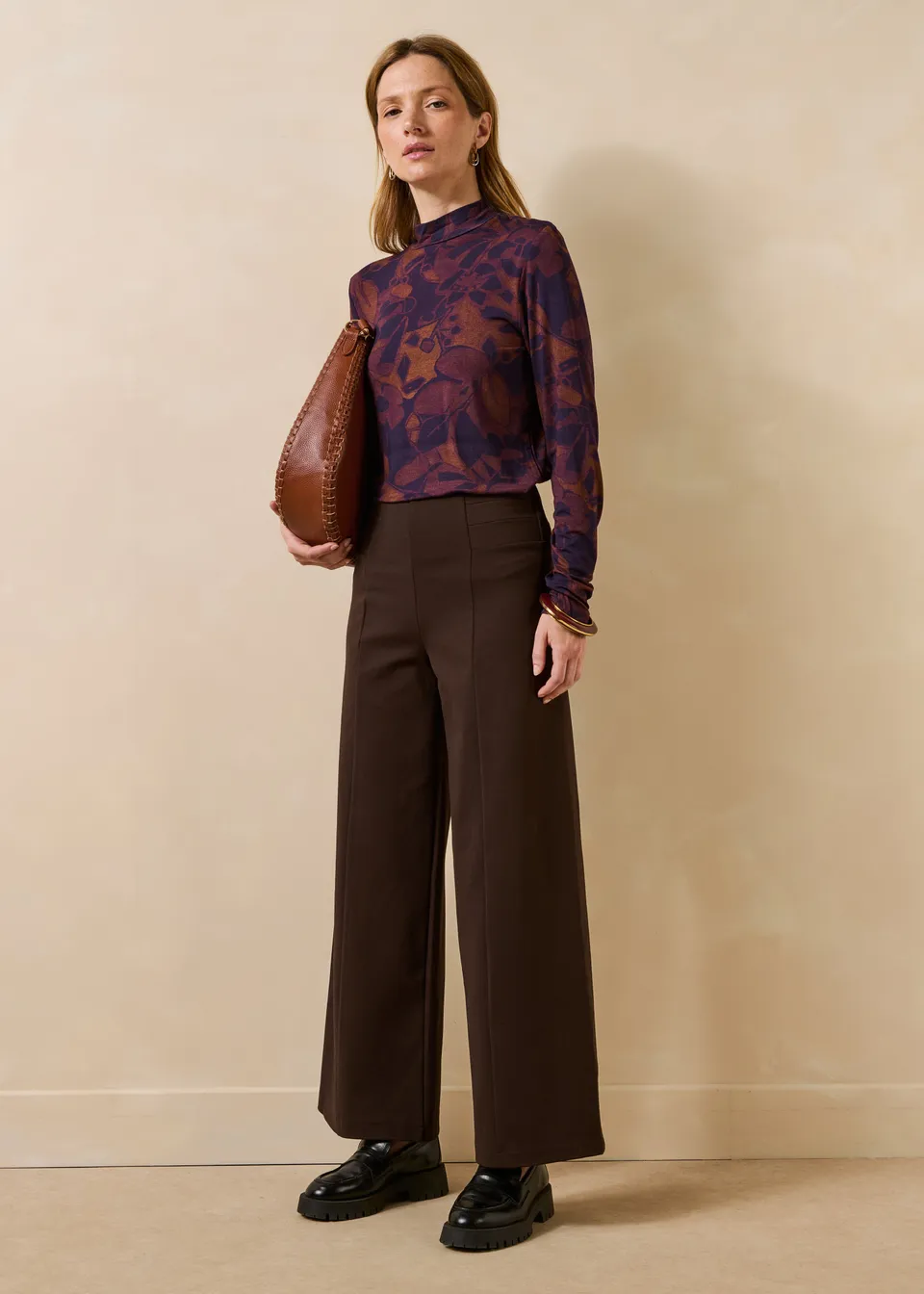 la-f-e-marabout-e-emiora-hose-braun-cropped-weit image 1