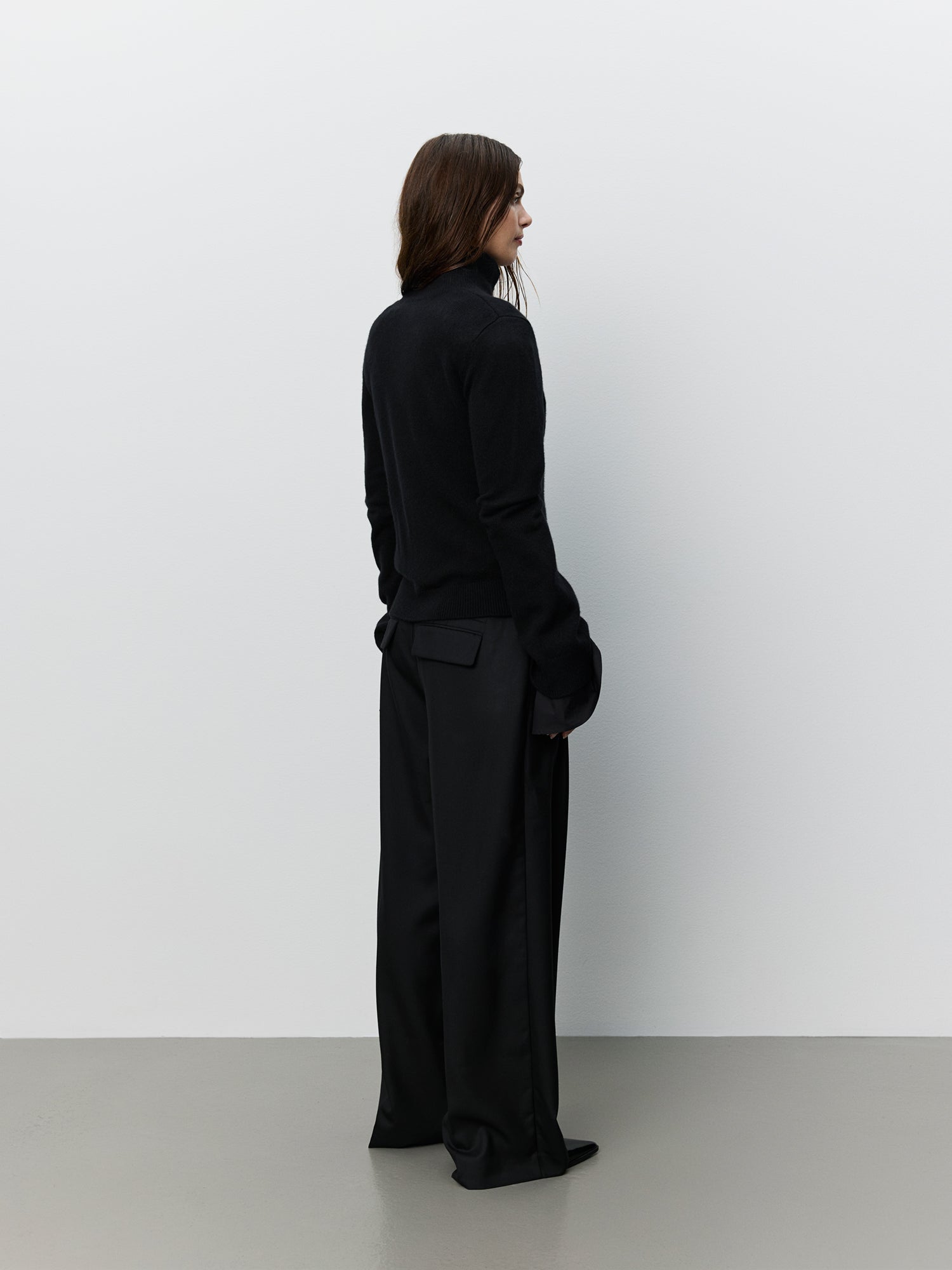 sofie-schnoor-women-icon-012-anzughose-wide-leg-schwarz-wolle image 4
