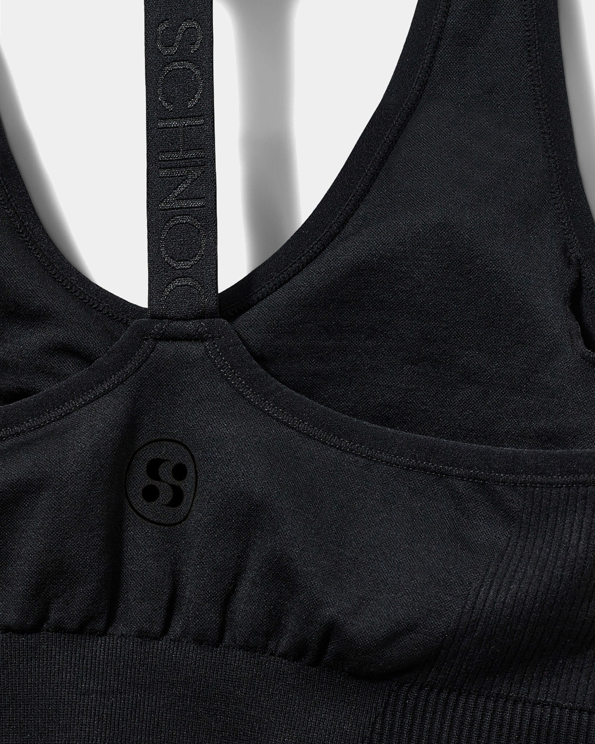 sofie-schnoor-sport-simonespo-sport-bh-schwarz-mittlerer-halt image 8