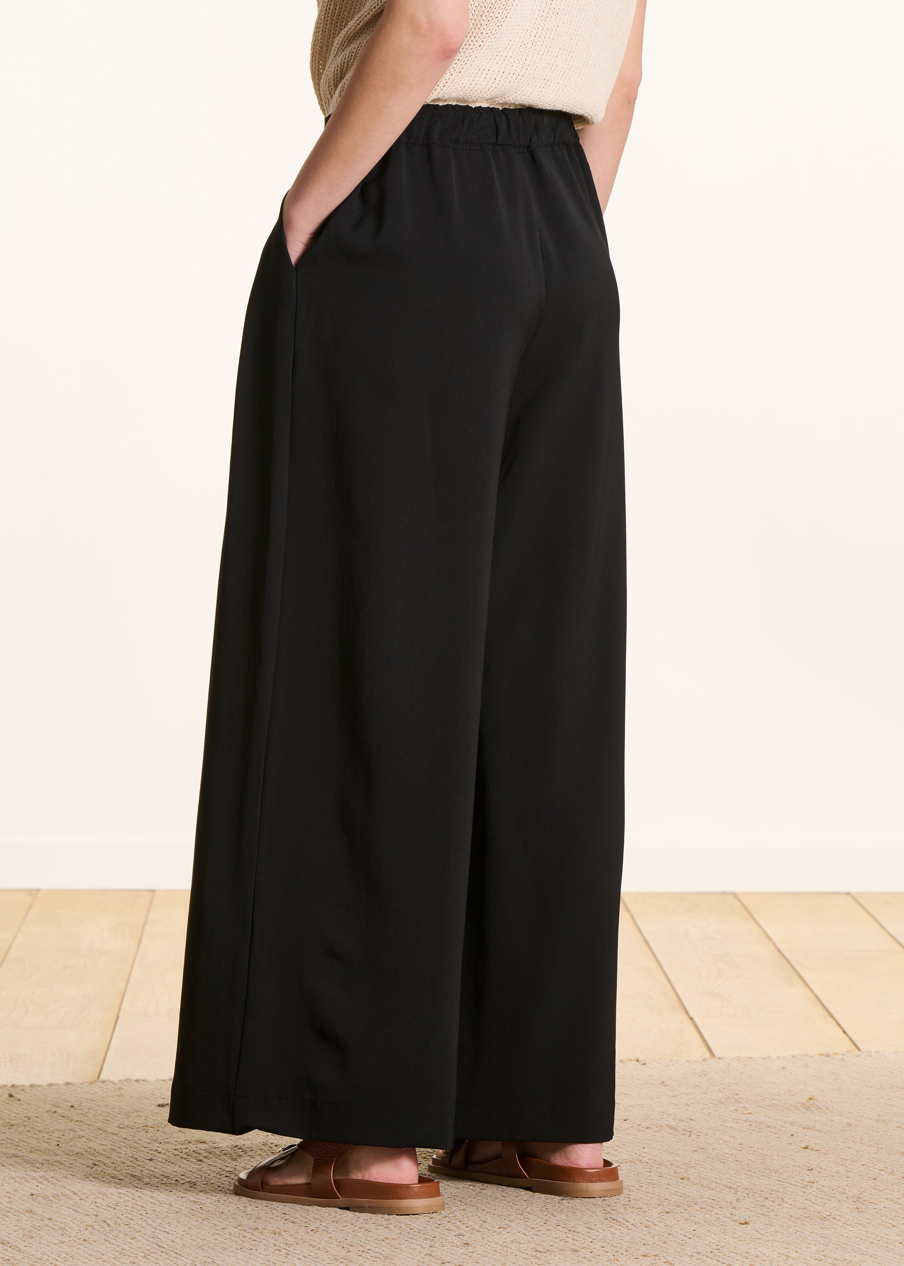la-f-e-marabout-e-espo-hose-schwarz-weit-bindeg-rtel image 3