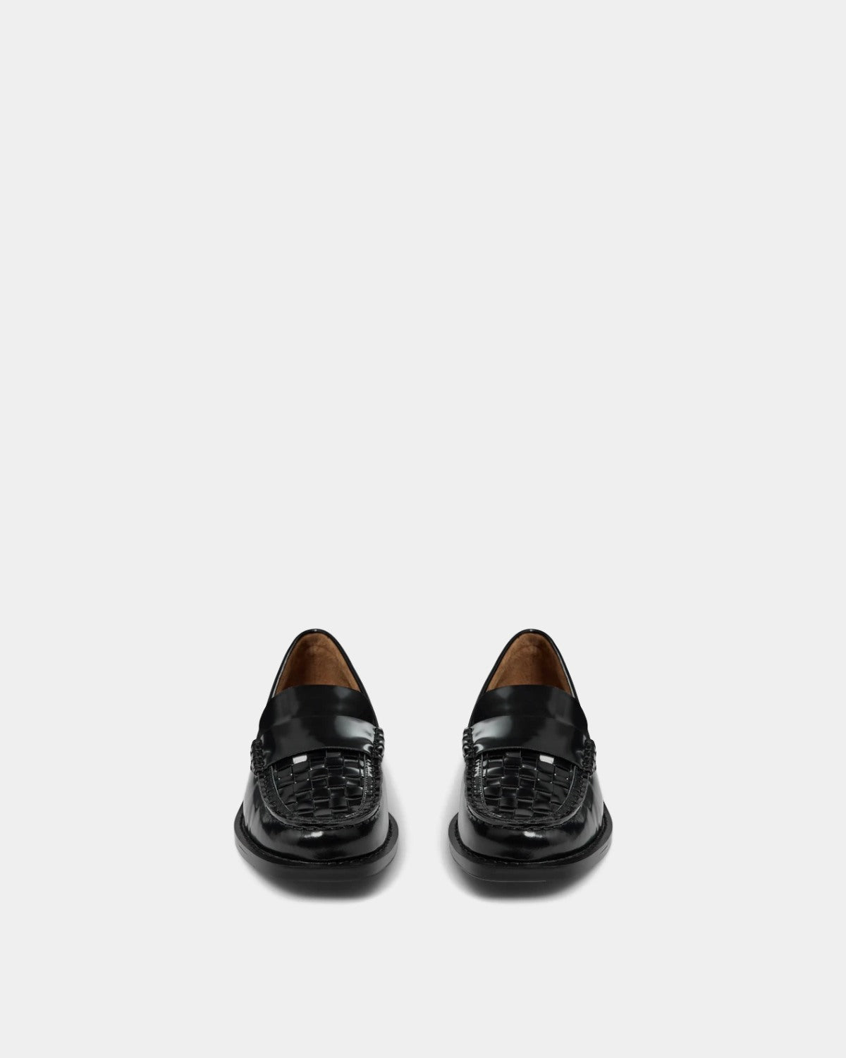 sofie-schnoor-women-lisasw-loafer-black-lackleder image 3