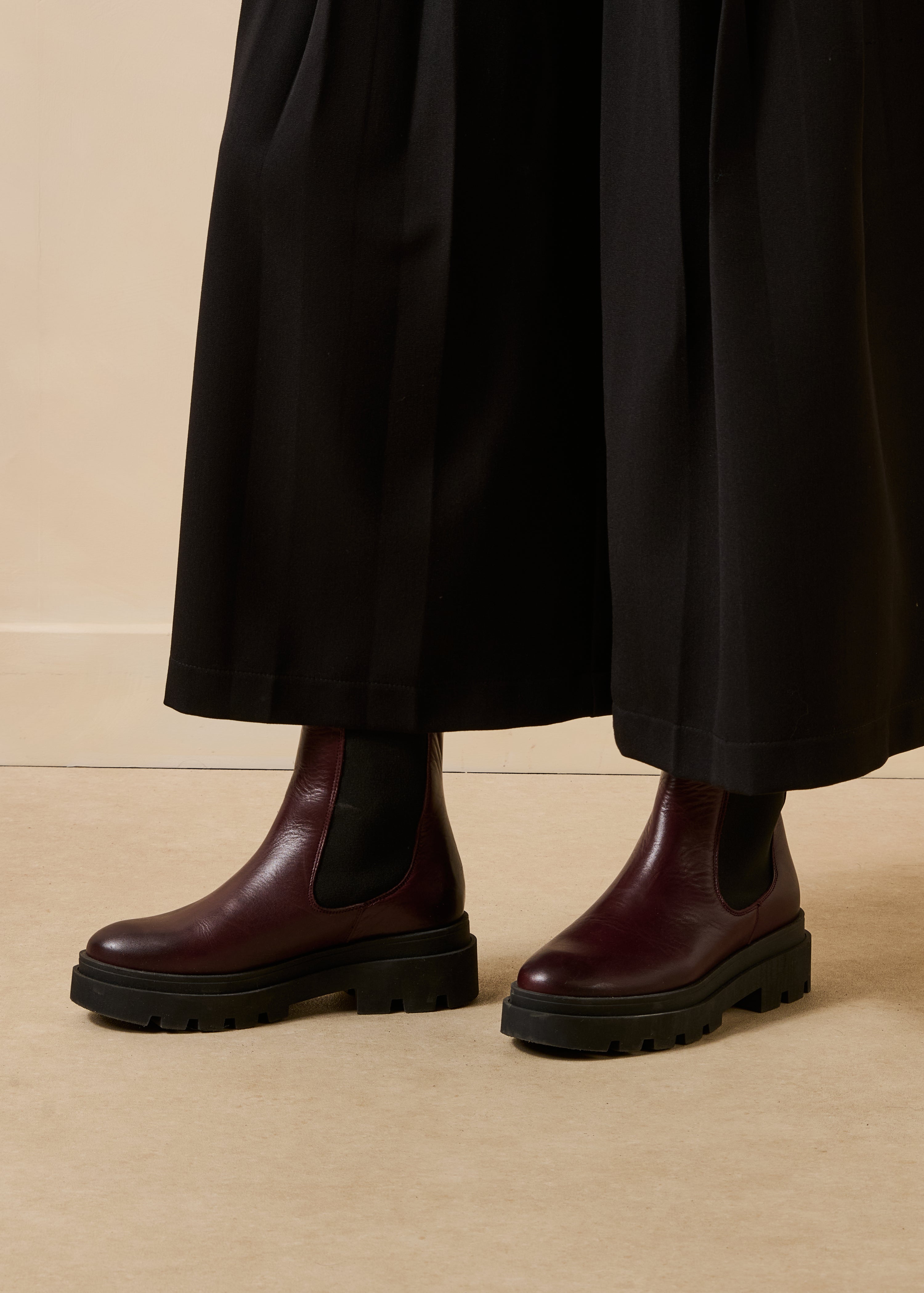 la-f-e-marabout-e-grabel-chelsea-boots-leder-bordeaux image 2
