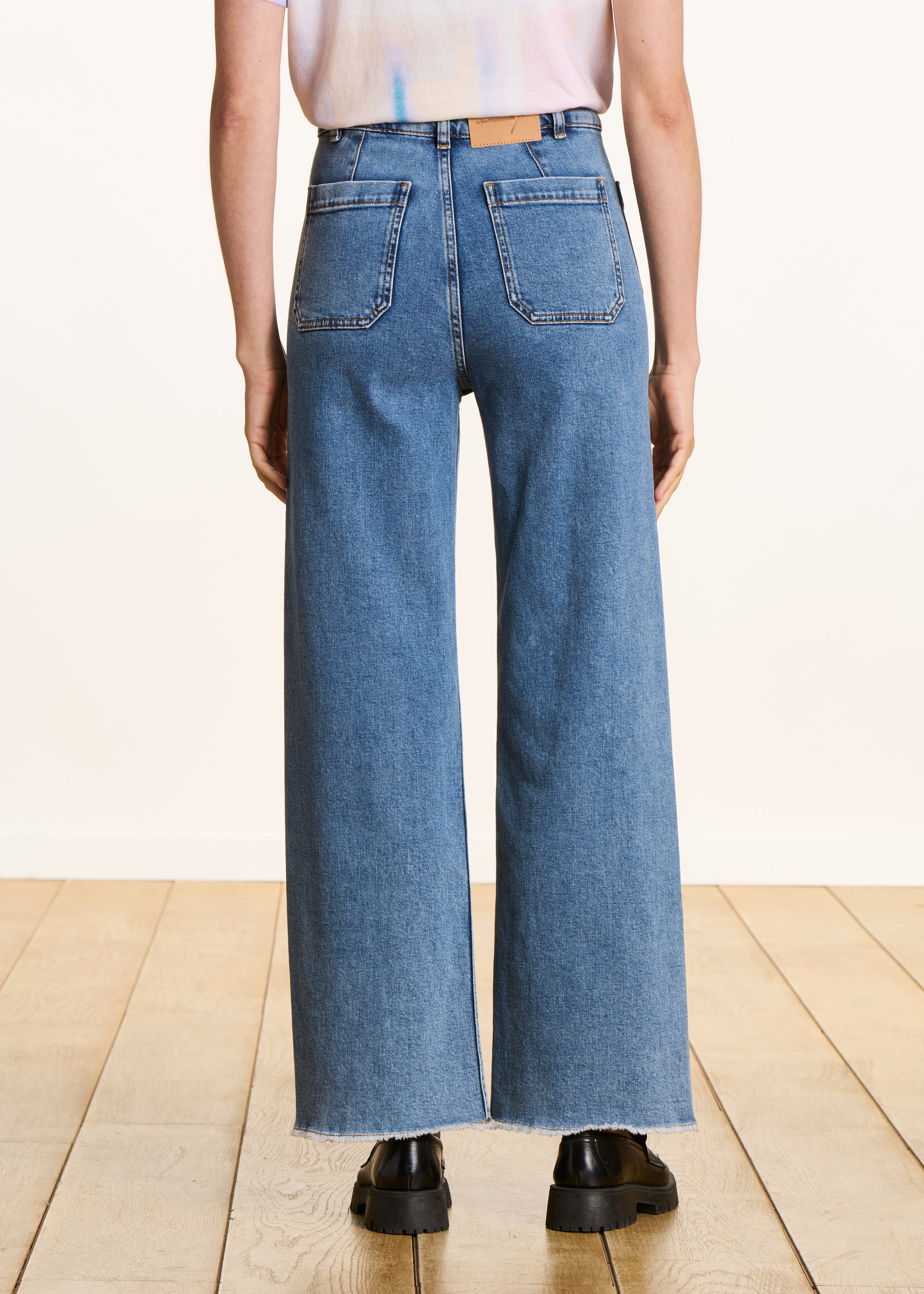 la-f-e-marabout-e-jeans-flare-hell-high-waist-bio image 3