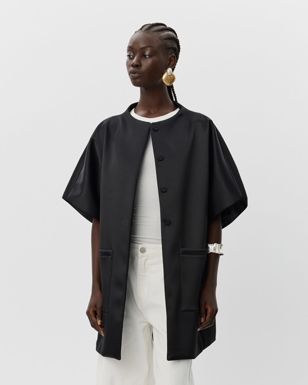 sofie-schnoor-women-palomasw-cape-jacke-schwarz-oversize image 5