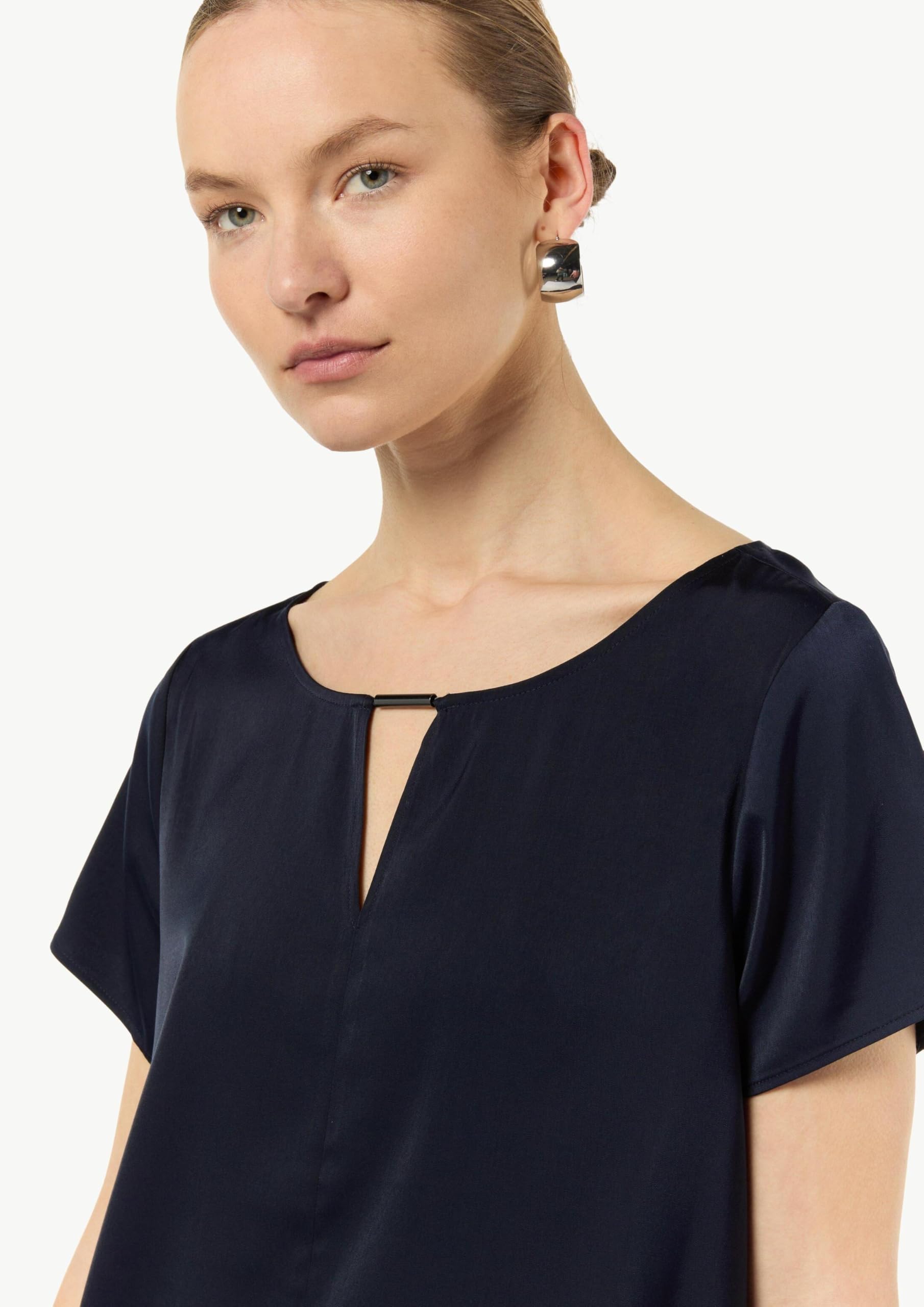comma-bluse-damen-satinbluse-elegant-navy image 3