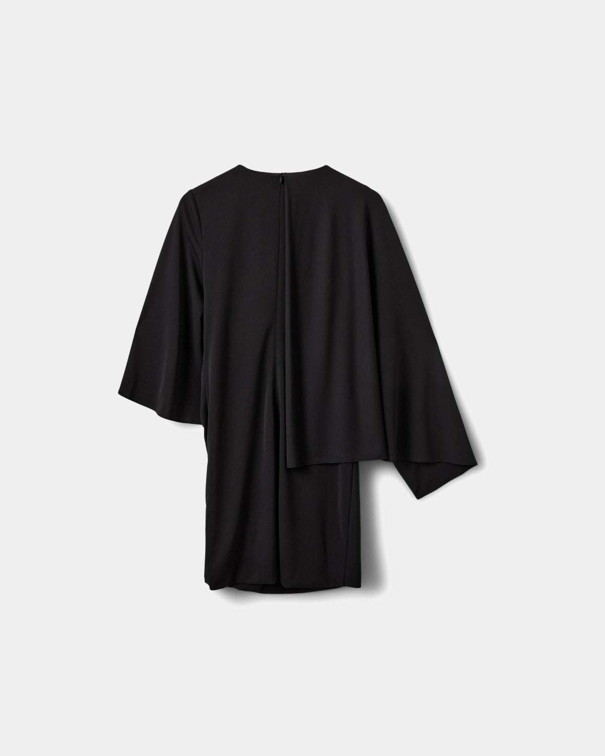 sofie-schnoor-carliasw-mini-dress-kleid-schwarz-cape image 6