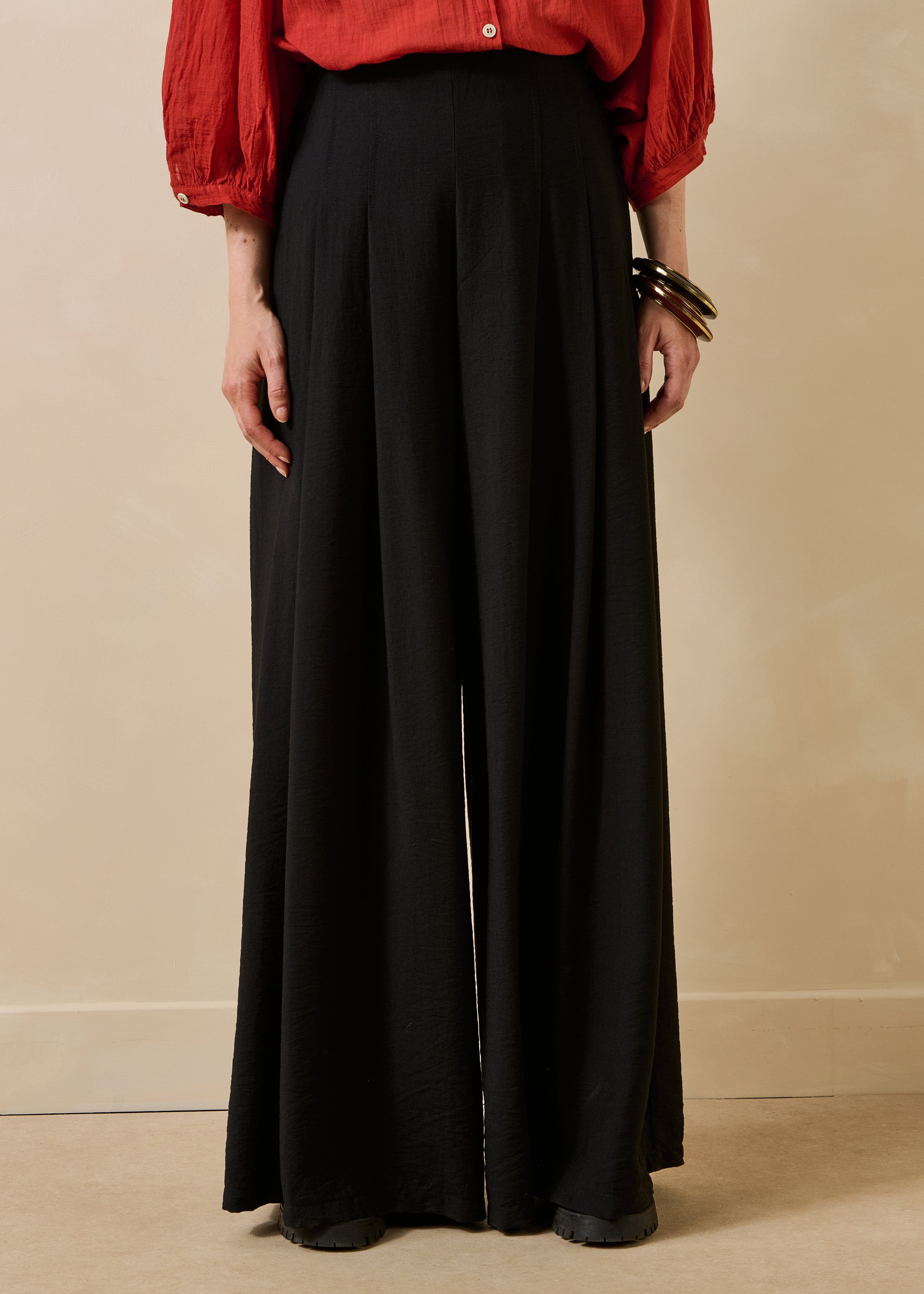 la-f-e-marabout-e-veroni-hose-schwarz-weit-gr-34-46 image 2
