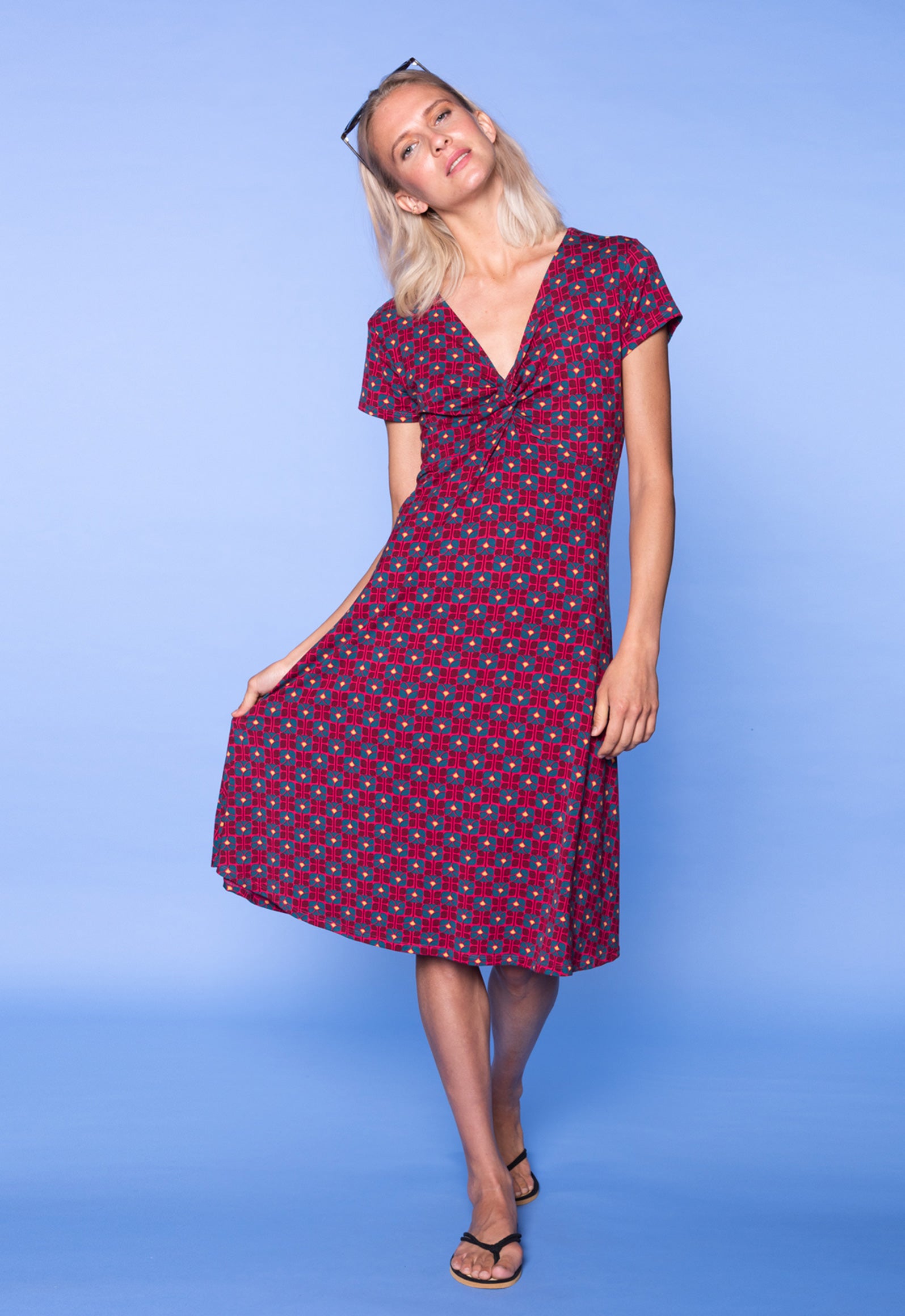 moshiki-s26-dress-v1-kurzarmkleid-bubble-fern-m-viskose image 6