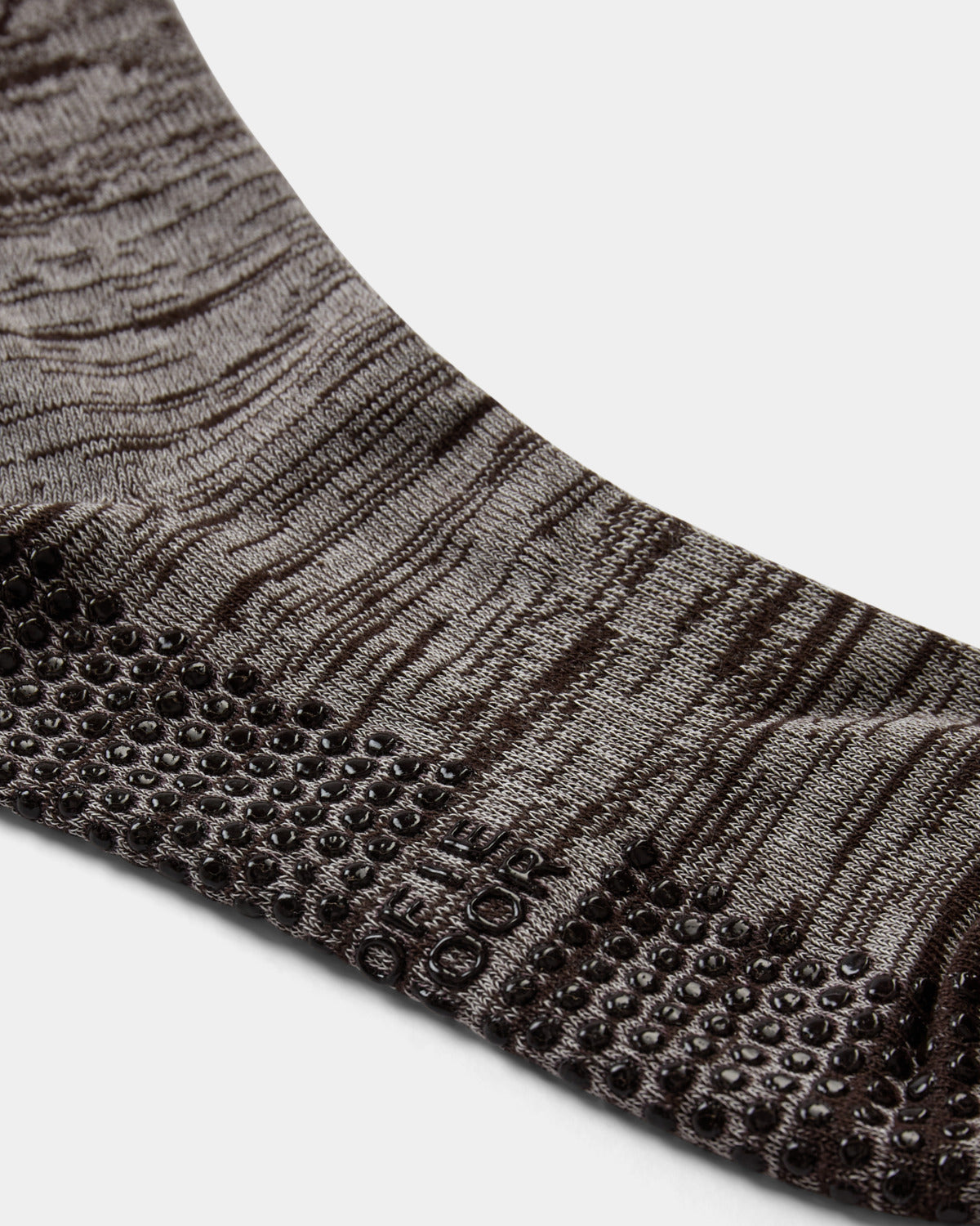 sofie-schnoor-sport-striped-socken-brown-mix-grip image 2