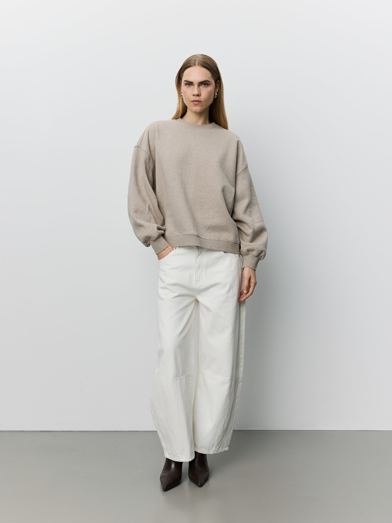 sofie-schnoor-women-otilasw-sweatshirt-hellbraun-print image 2