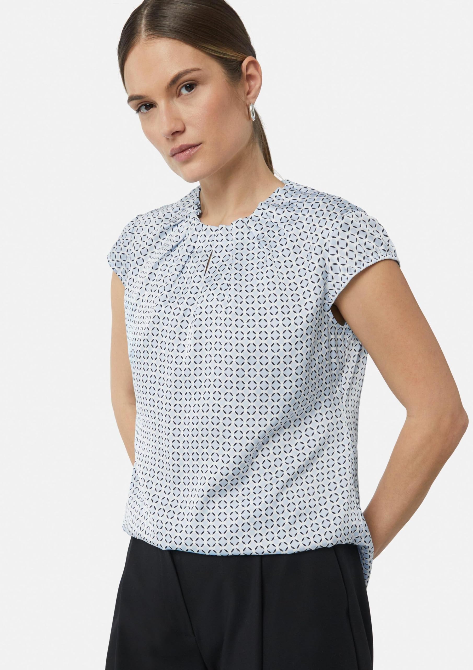 comma-feine-longbluse-mit-animalprint-schwarz image 5