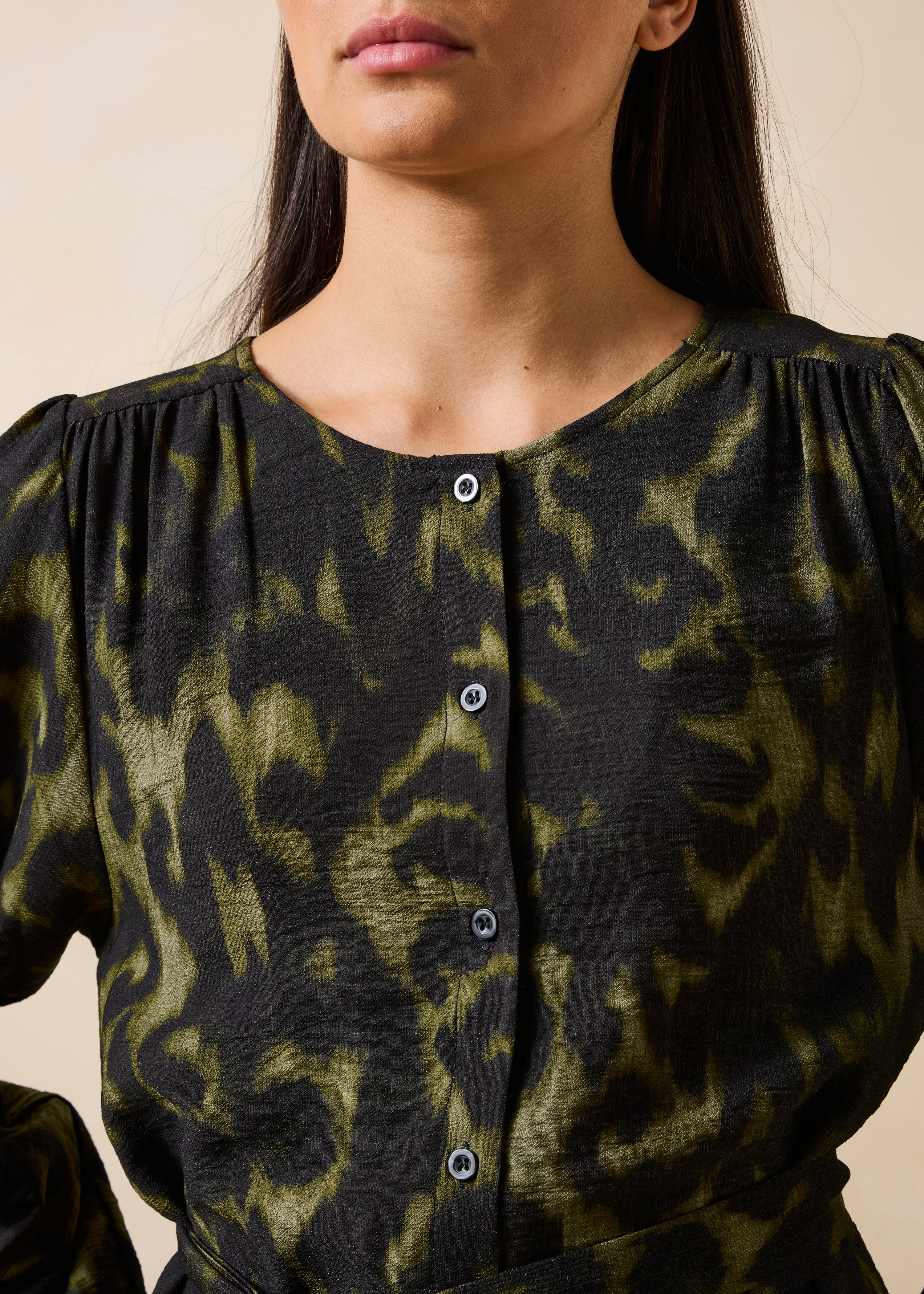 la-f-e-marabout-e-roanne-kleid-khaki-viskose-kurz image 5