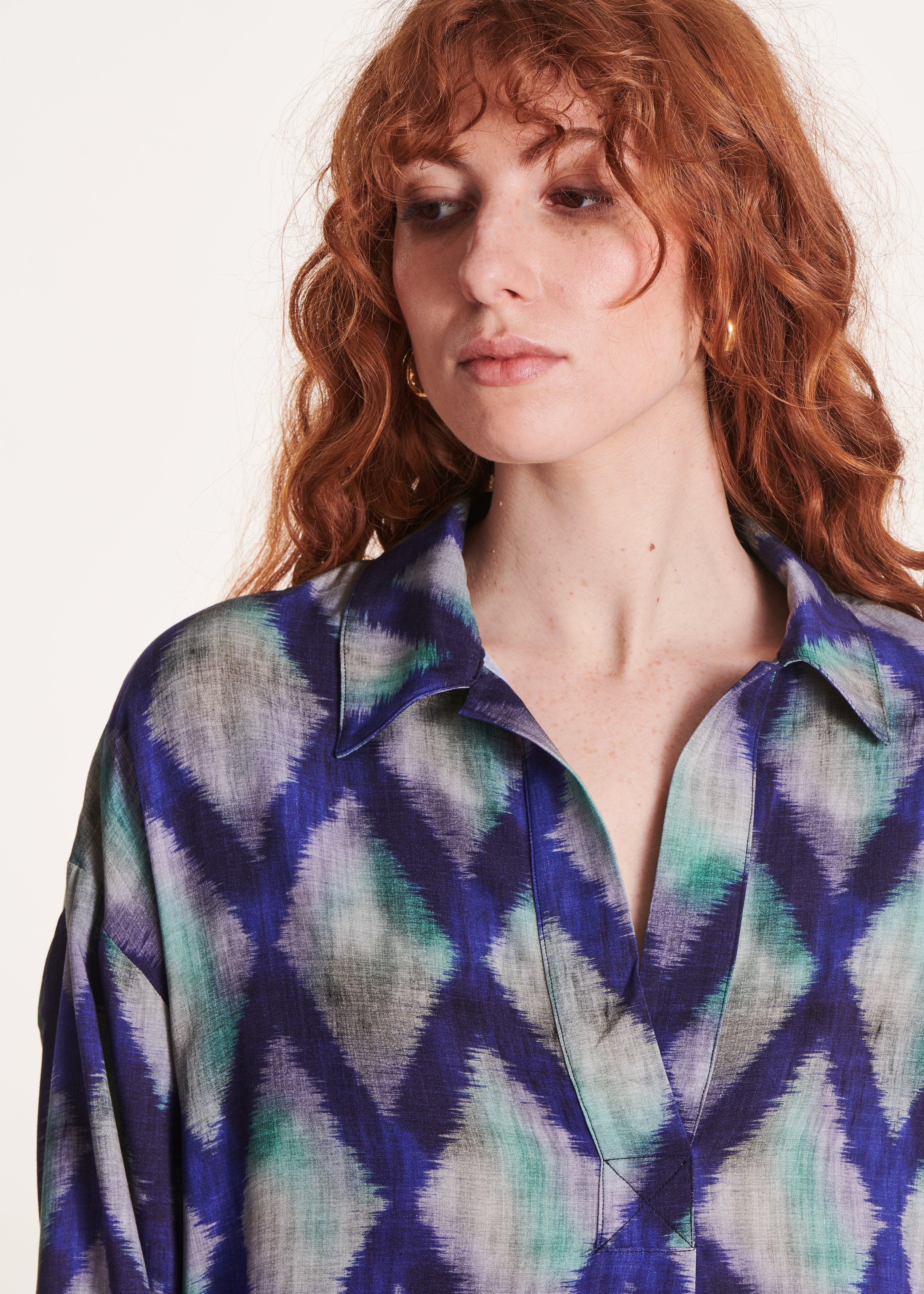 la-f-e-marabout-e-zaima-top-oversize-blau-print image 5