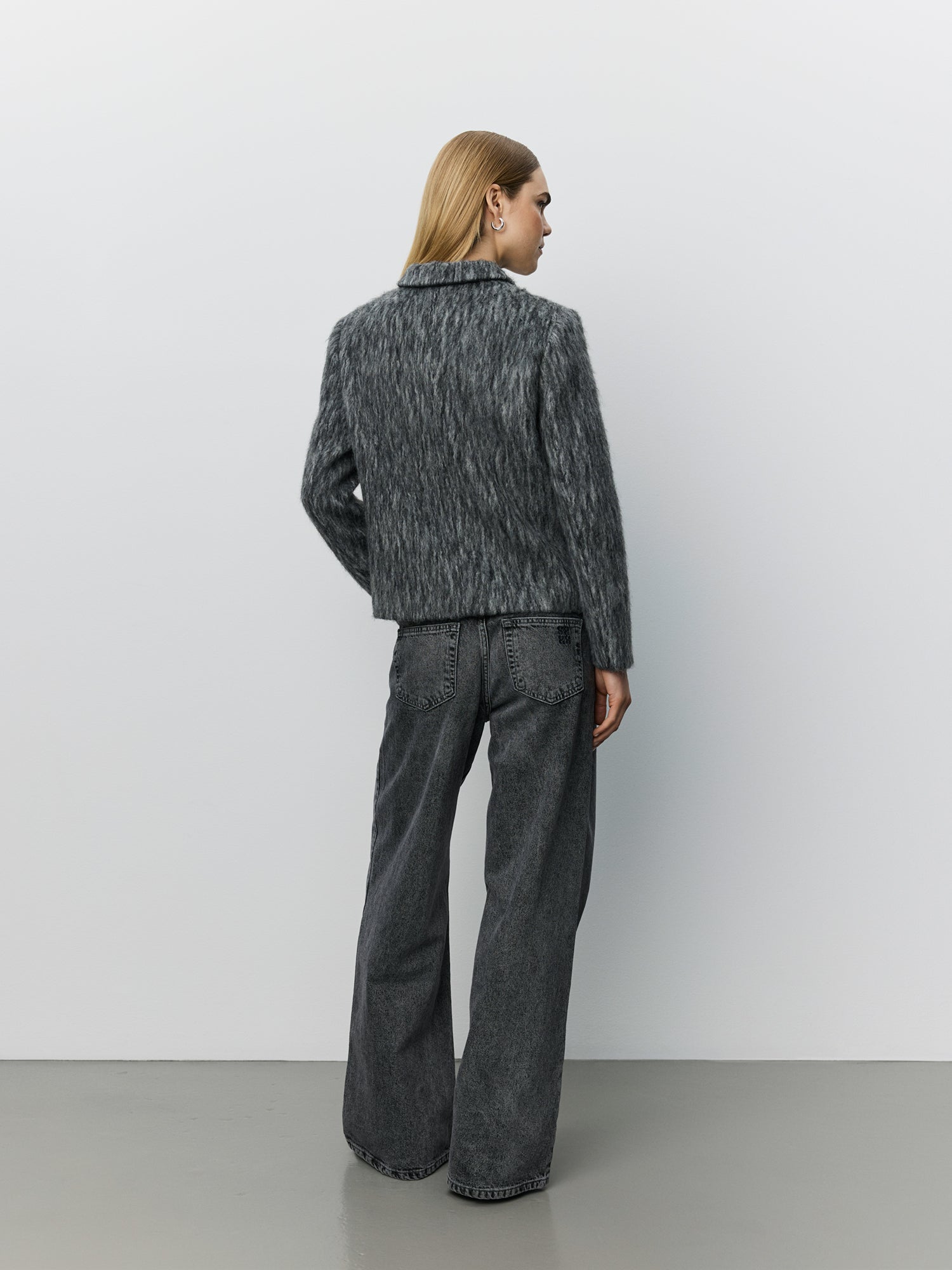 sofie-schnoor-women-ellysw-short-blazer-dunkelgrau image 4