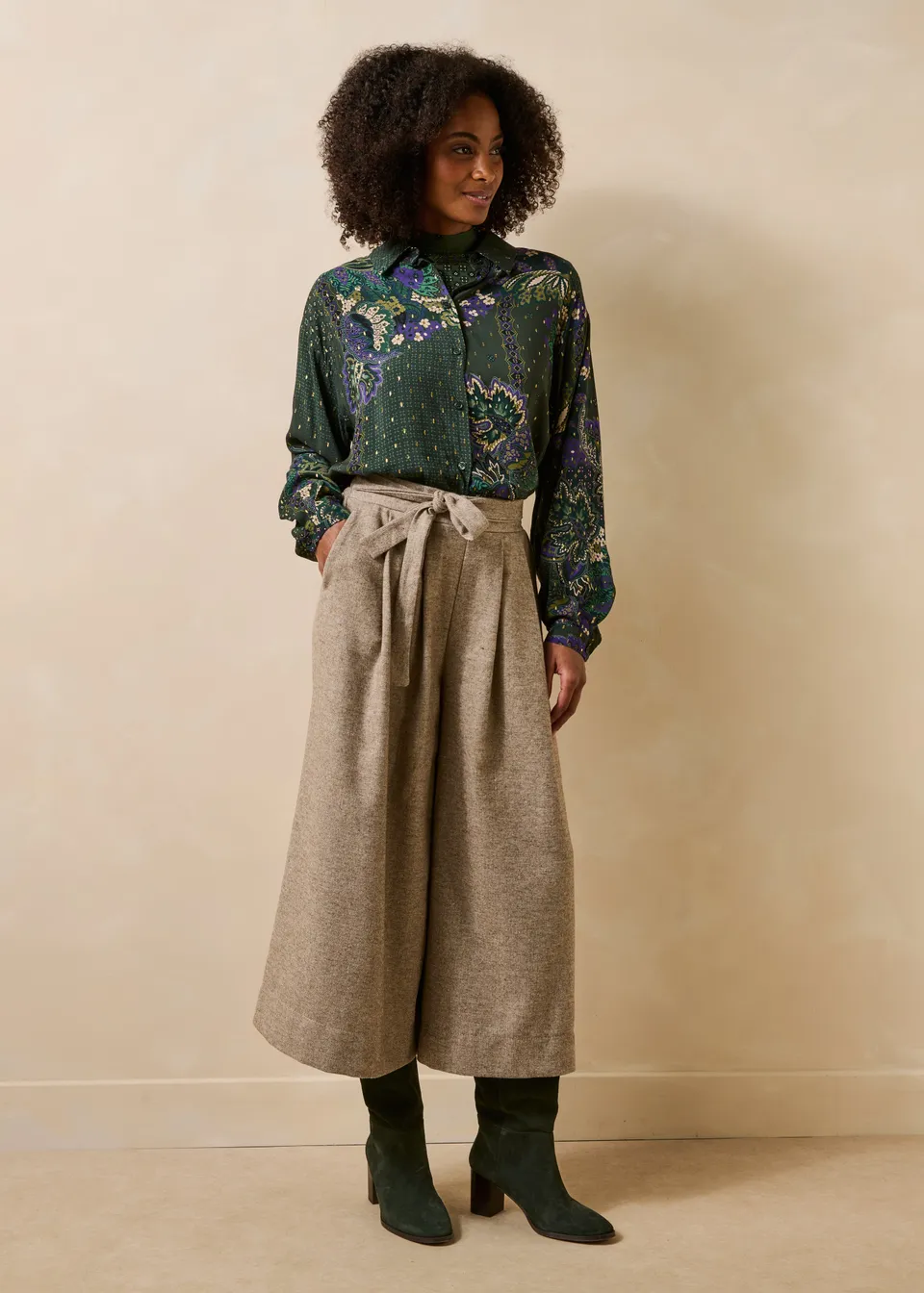 la-f-e-marabout-e-zakui-stiefel-kaki-wildleder image 1