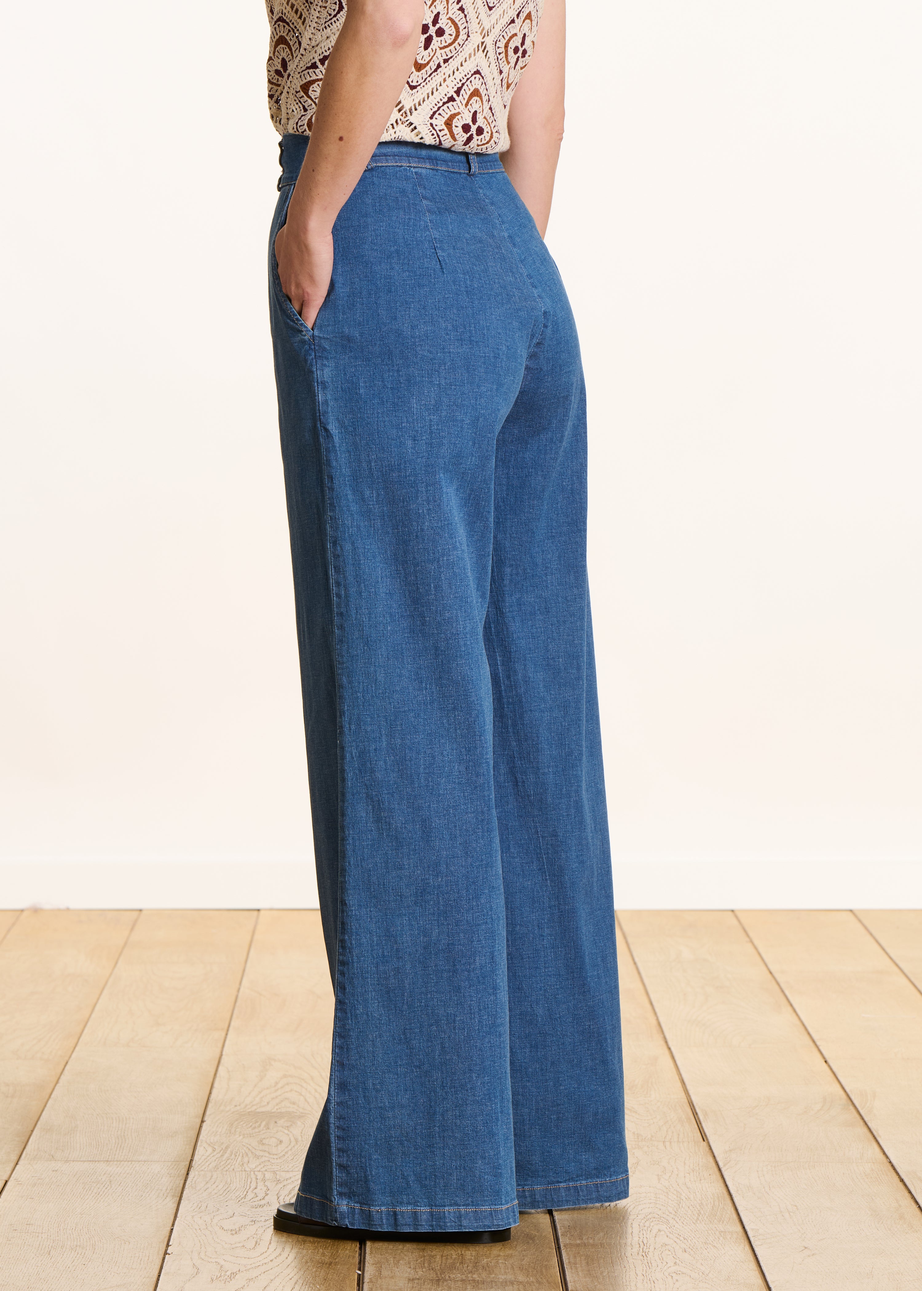 la-f-e-marabout-e-dallal-jeans-blau-weit-high-waist image 3