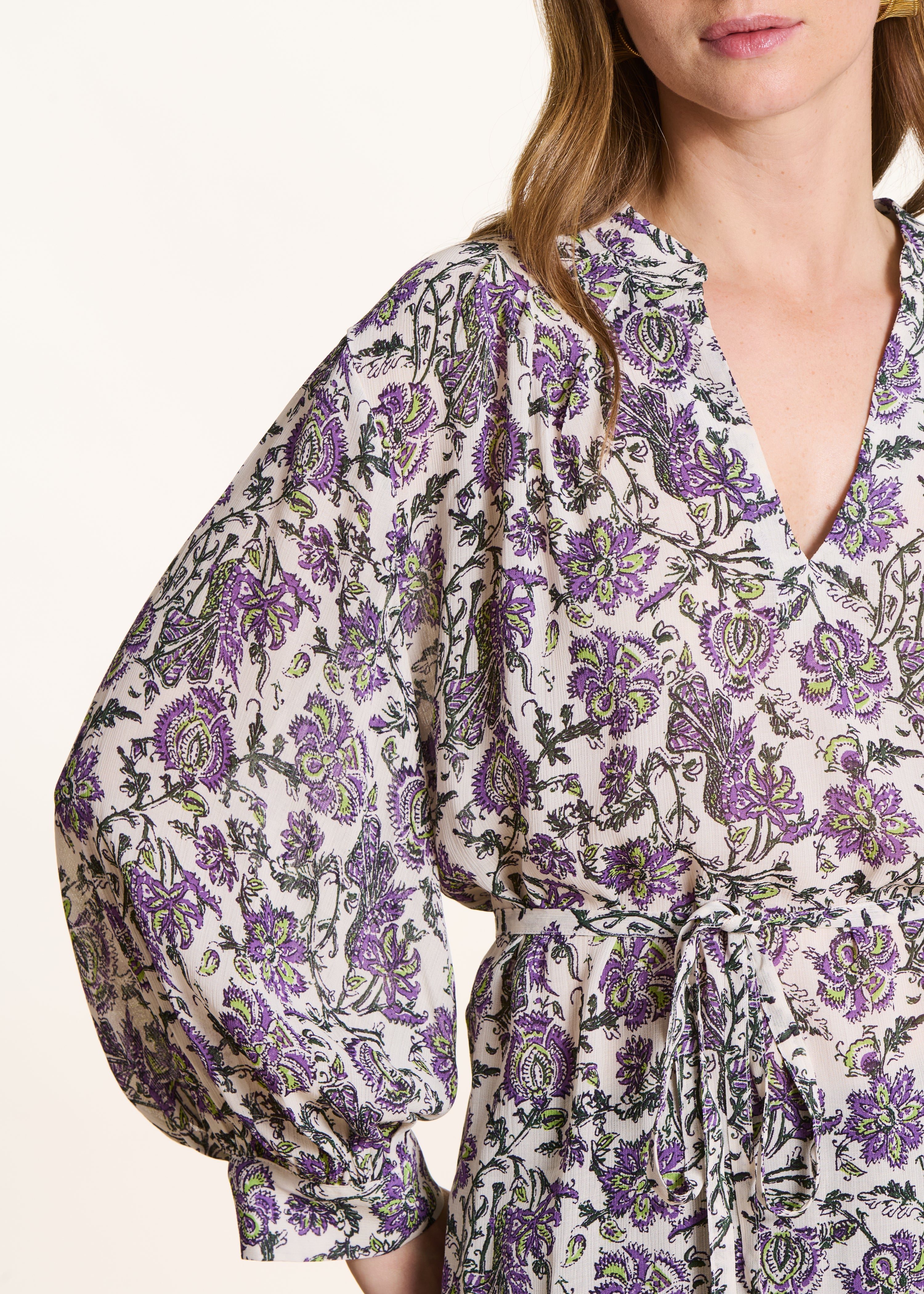 la-f-e-marabout-e-faenzi-top-lila-floral-langarm-40 image 5
