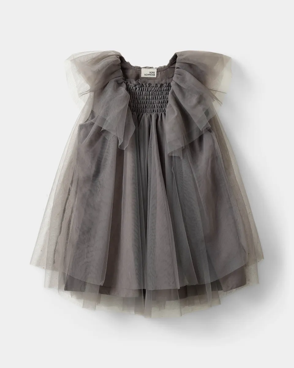 sofie-schnoor-kids-millekb-kleid-grau-mesh-zweilagig image 1