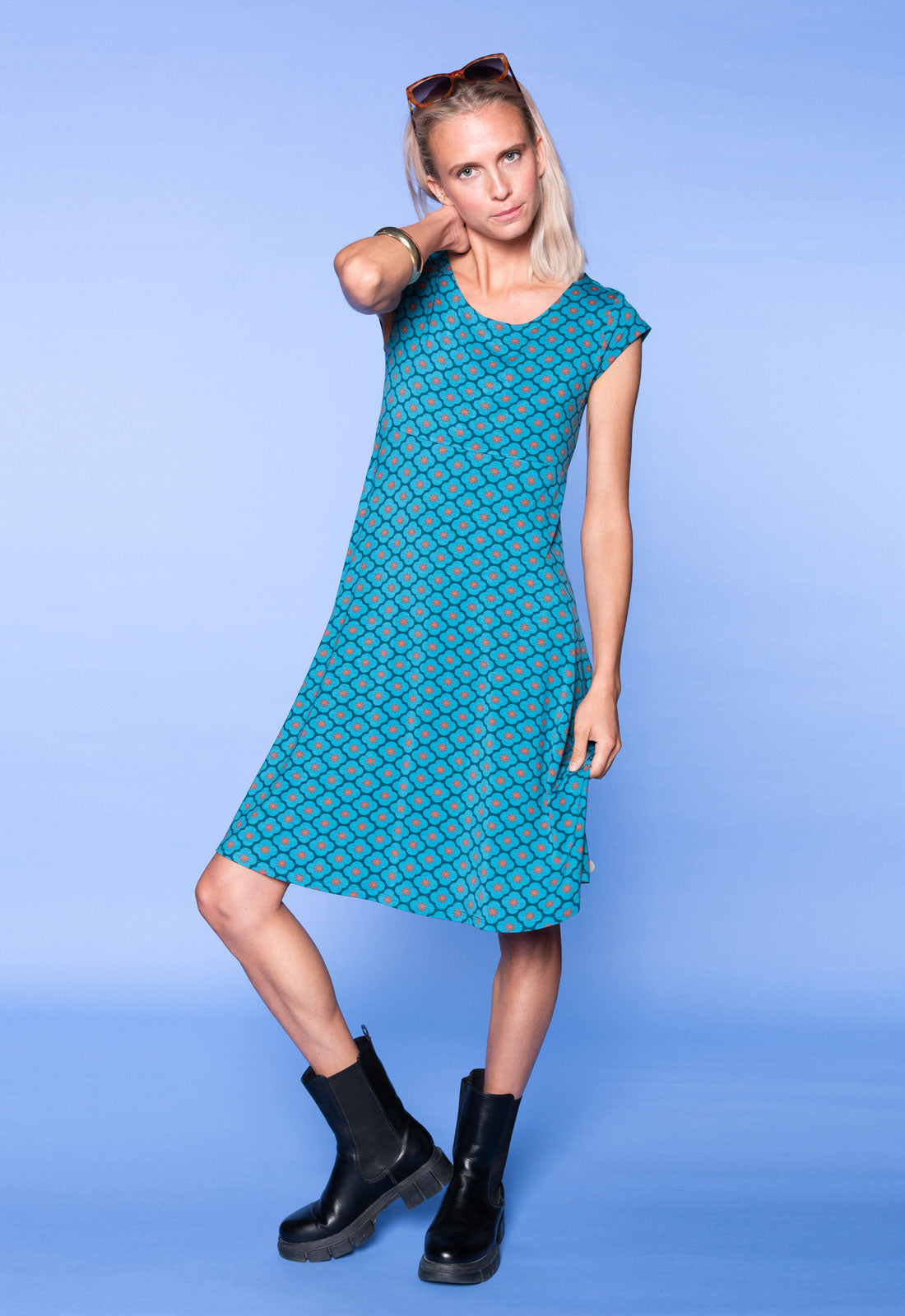 moshiki-s26dress-v8-kleid-viskose-cap-sleeves-95-cm image 7