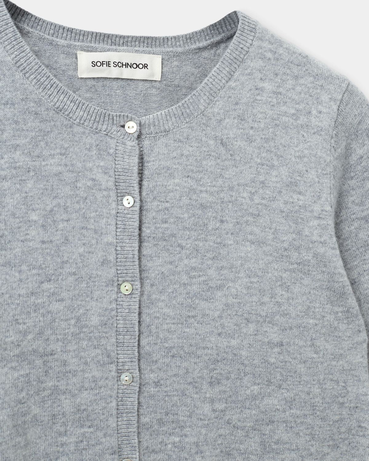 sofie-schnoor-women-sunasw-cardigan-grau-melange-wolle image 7