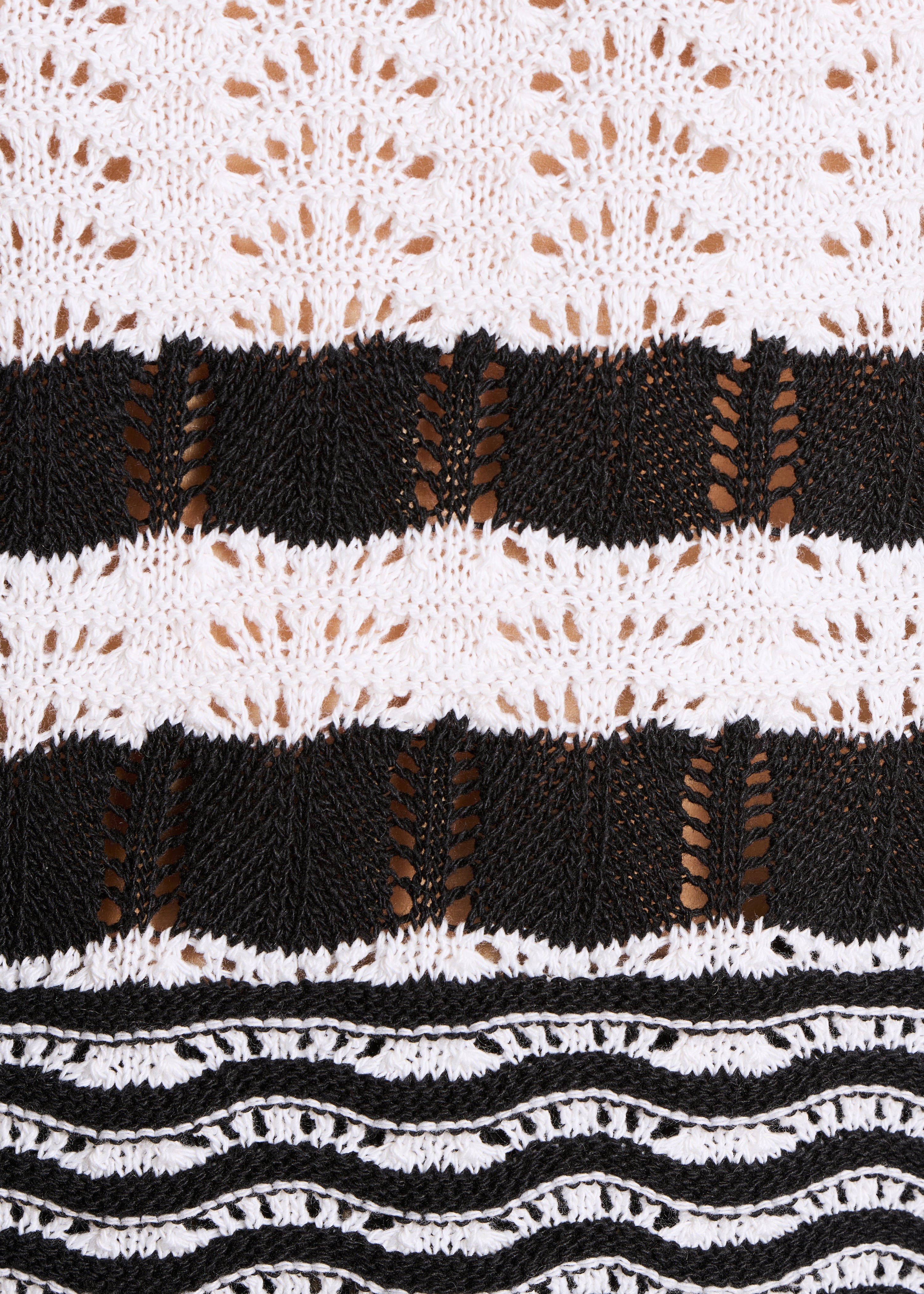 la-f-e-marabout-e-formel-stricktop-schwarz-gestreift-ajour image 4