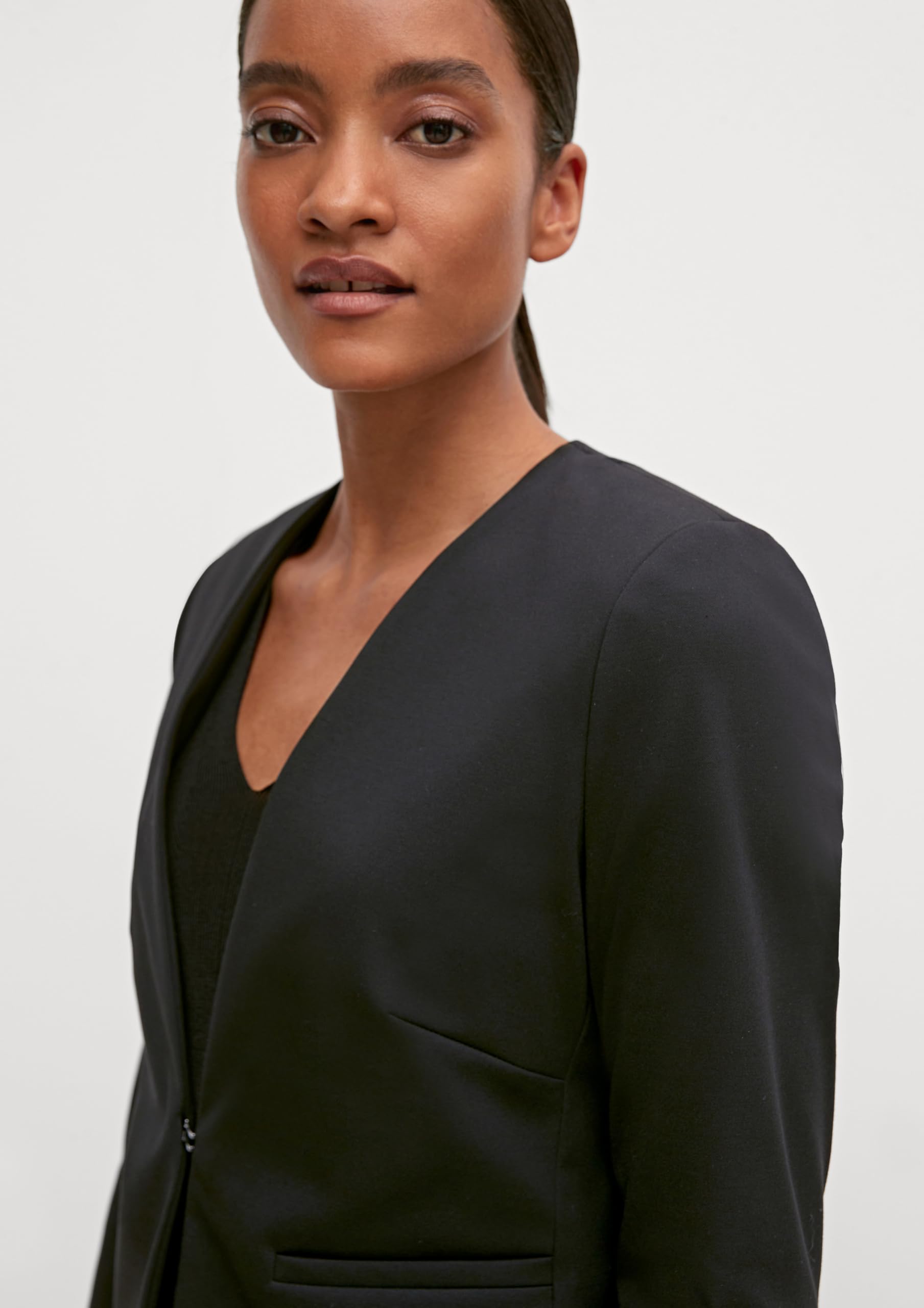 comma-blazer-kurz-damen-blazer-navy-slim-fit-viskose image 4