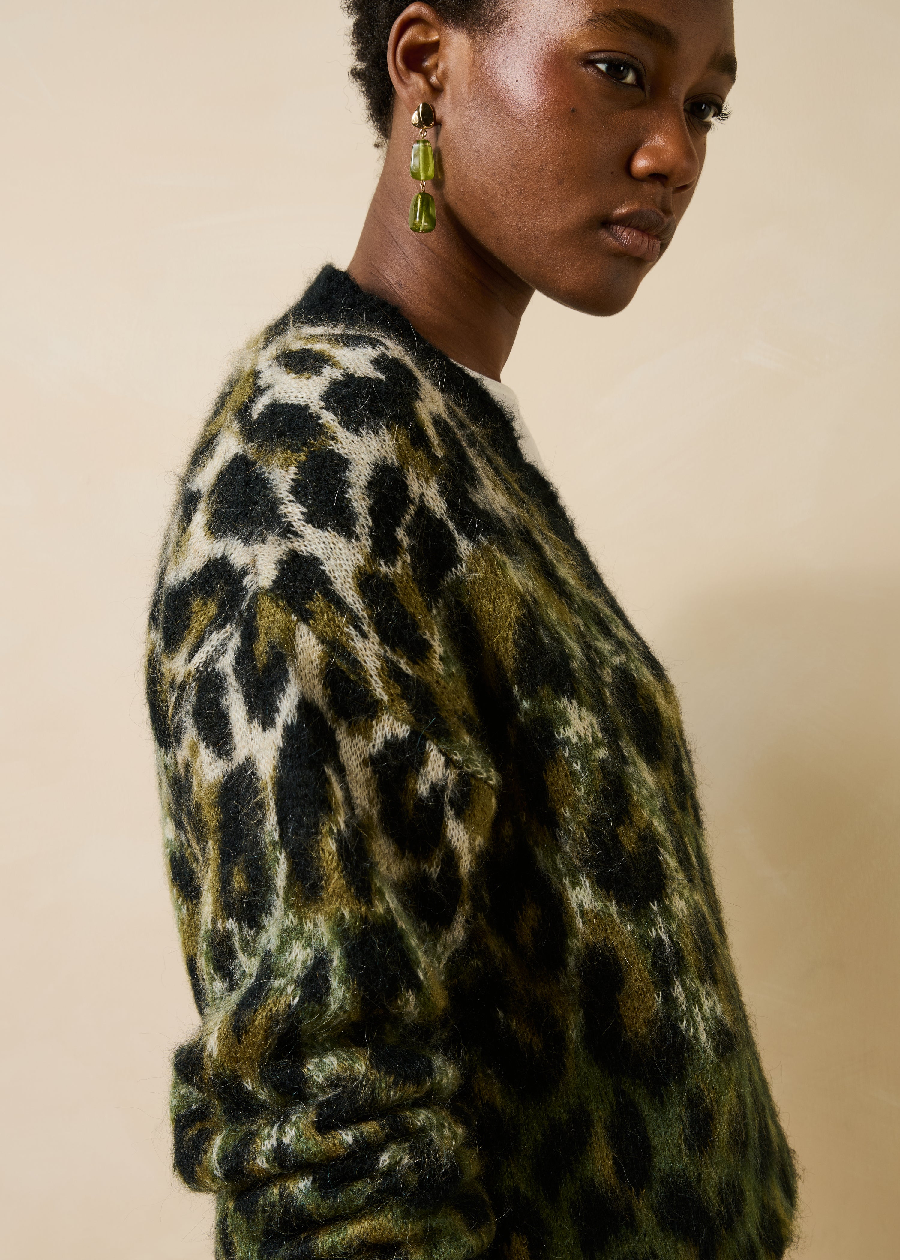 la-f-e-marabout-e-groove-strickjacke-kaki-mohair-animal image 5