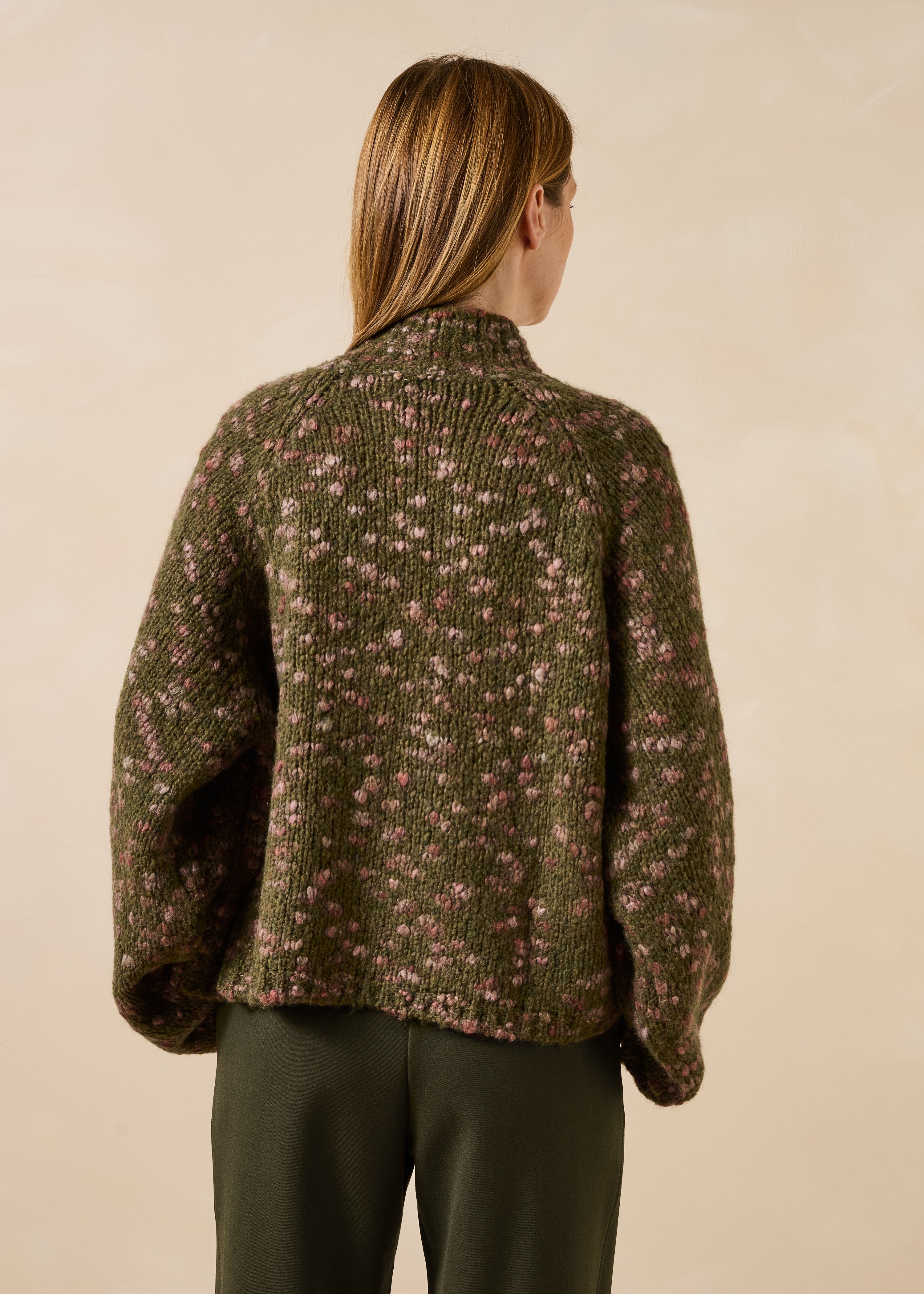 la-f-e-marabout-e-grigio-pullover-khaki-rollkragen-oversize image 3