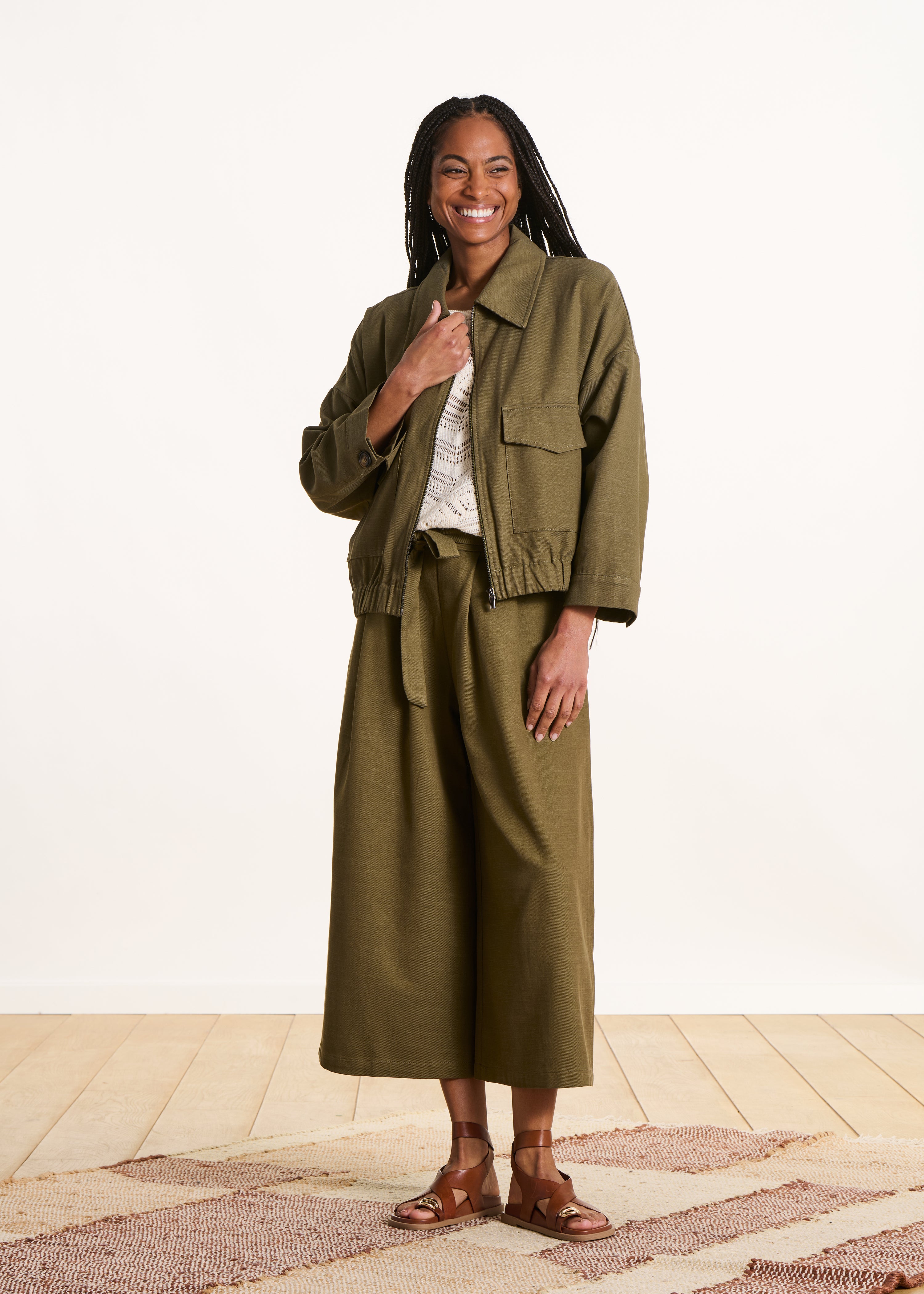 la-f-e-marabout-e-blouson-kaki-jacke-hemdkragen-lyocell image 1