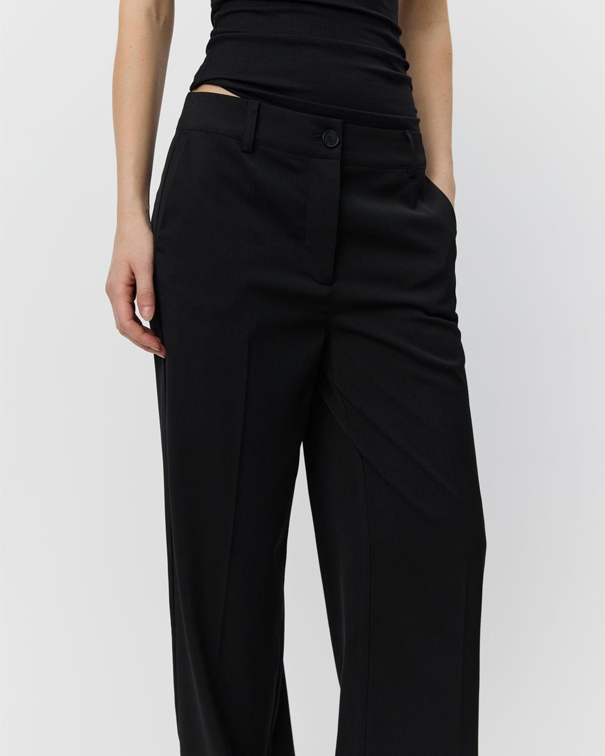 sofie-schnoor-women-elsiesw-hose-schwarz-midrise image 5