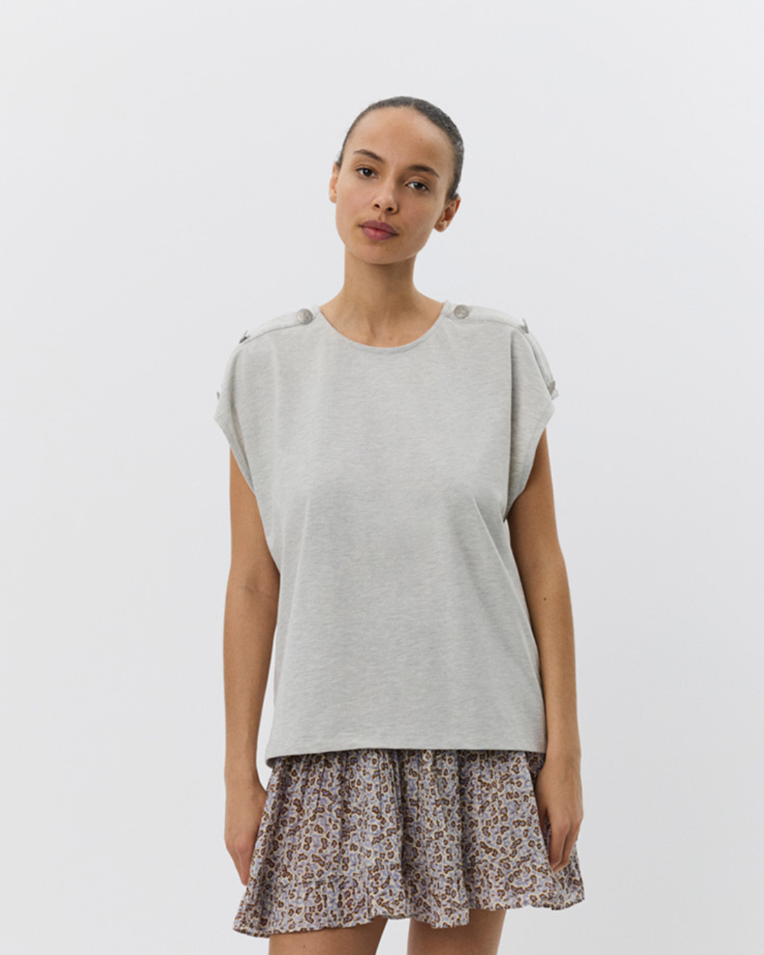 sofie-schnoor-women-baysw-t-shirt-grau-baumwolle image 6