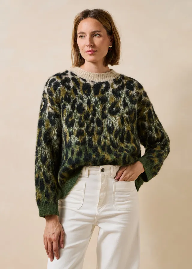 la-f-e-marabout-e-graou-pullover-khaki-animal-oversize image 1