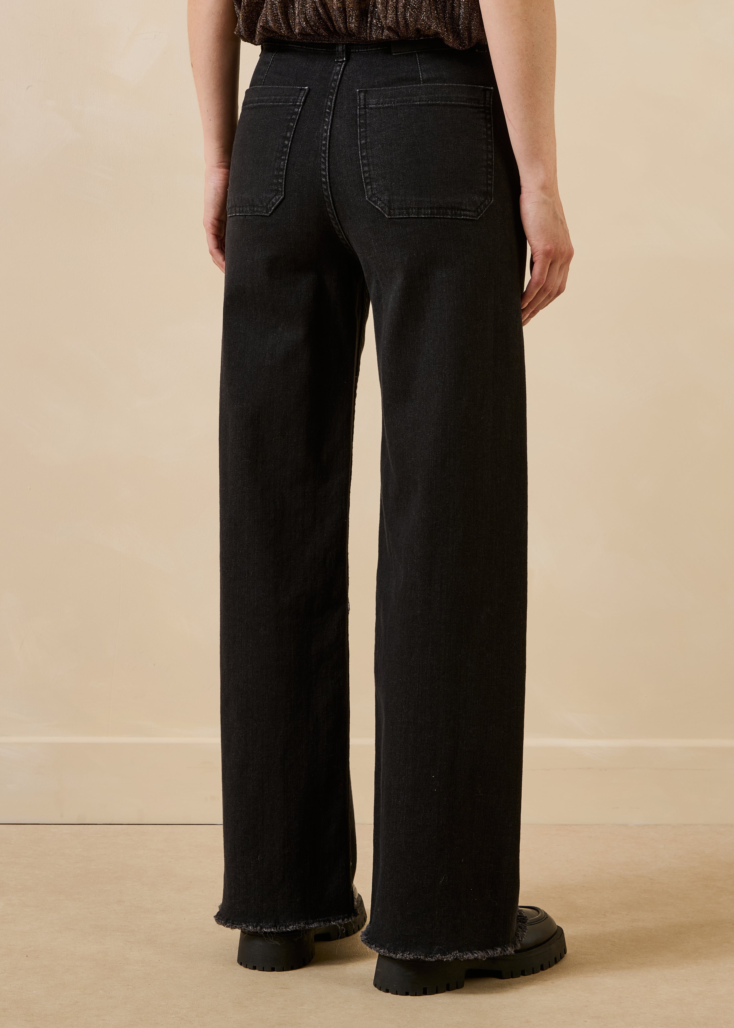 la-f-e-marabout-e-reno-wide-leg-jeans-schwarz-bio-baumwolle image 3