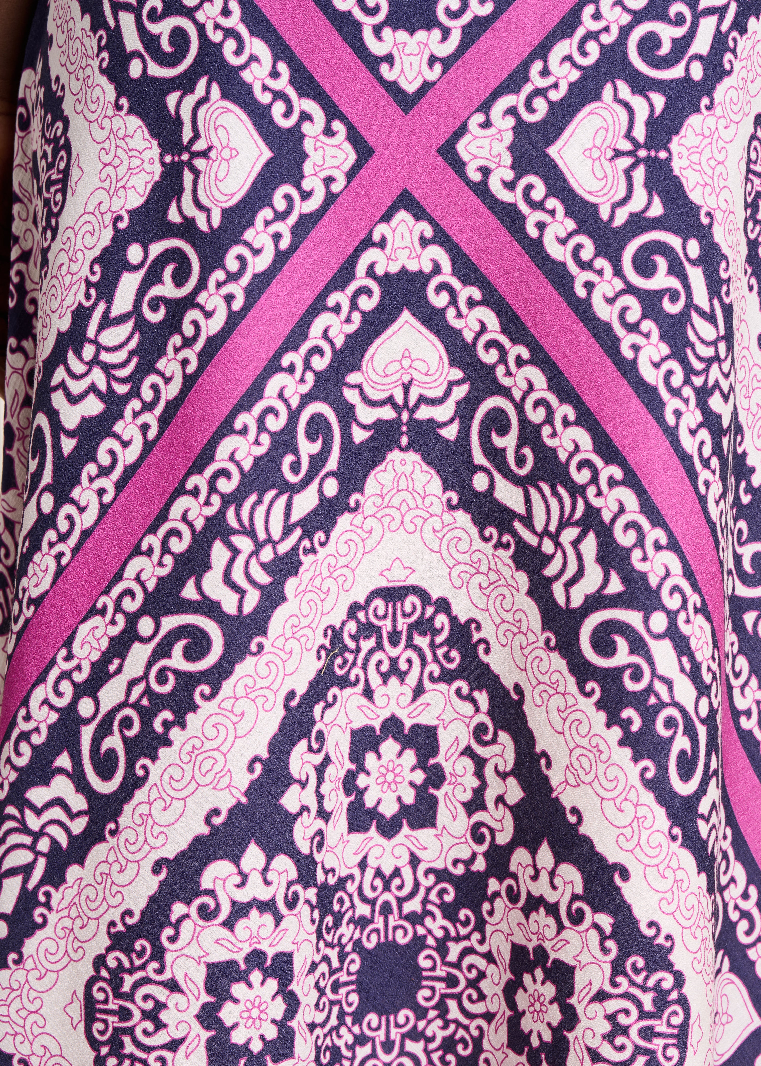 la-f-e-marabout-e-robes-maxikleid-violett-rosa-foulard image 4