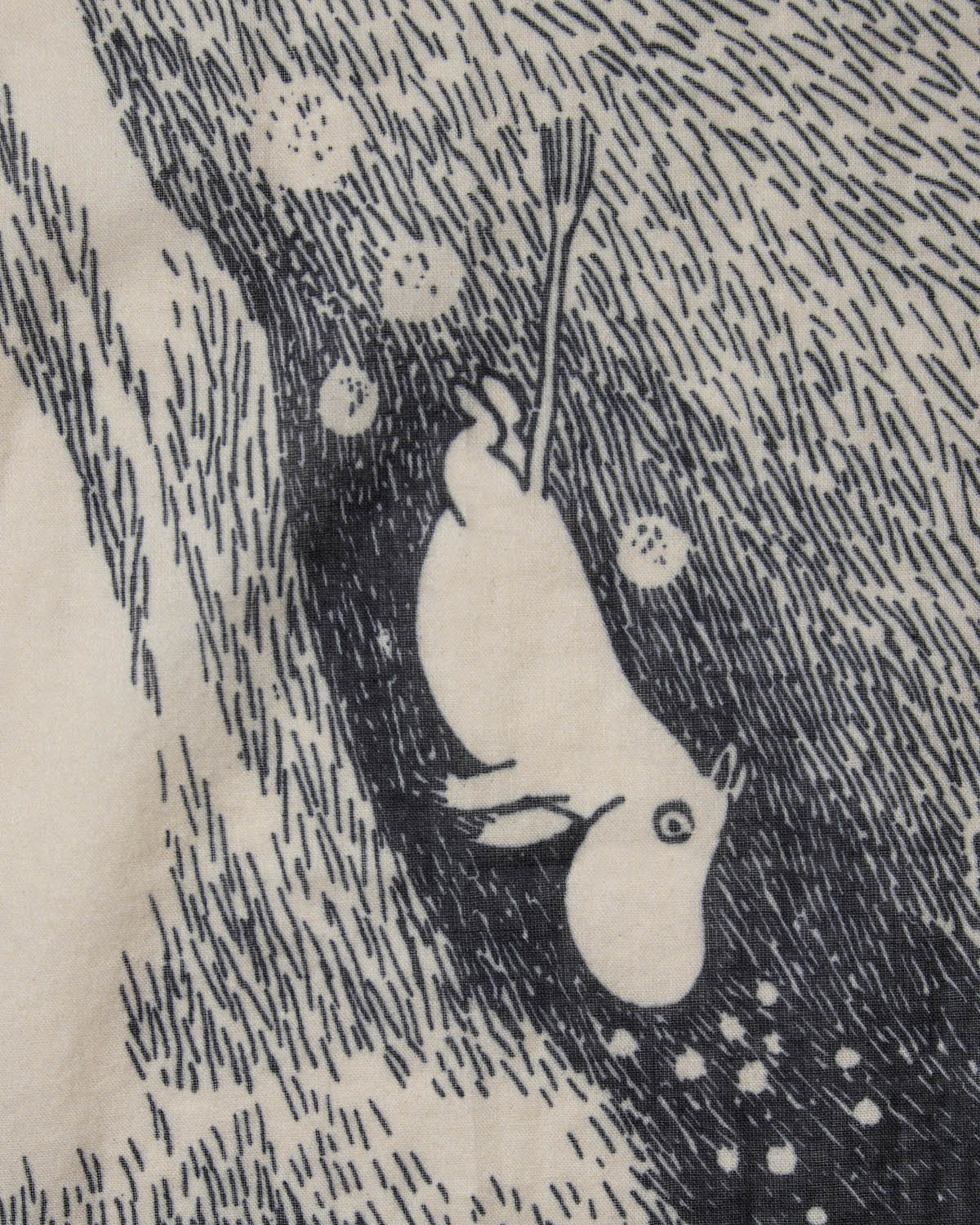 sofie-schnoor-women-tovesw-moomin-schal-fog-55x55 image 7