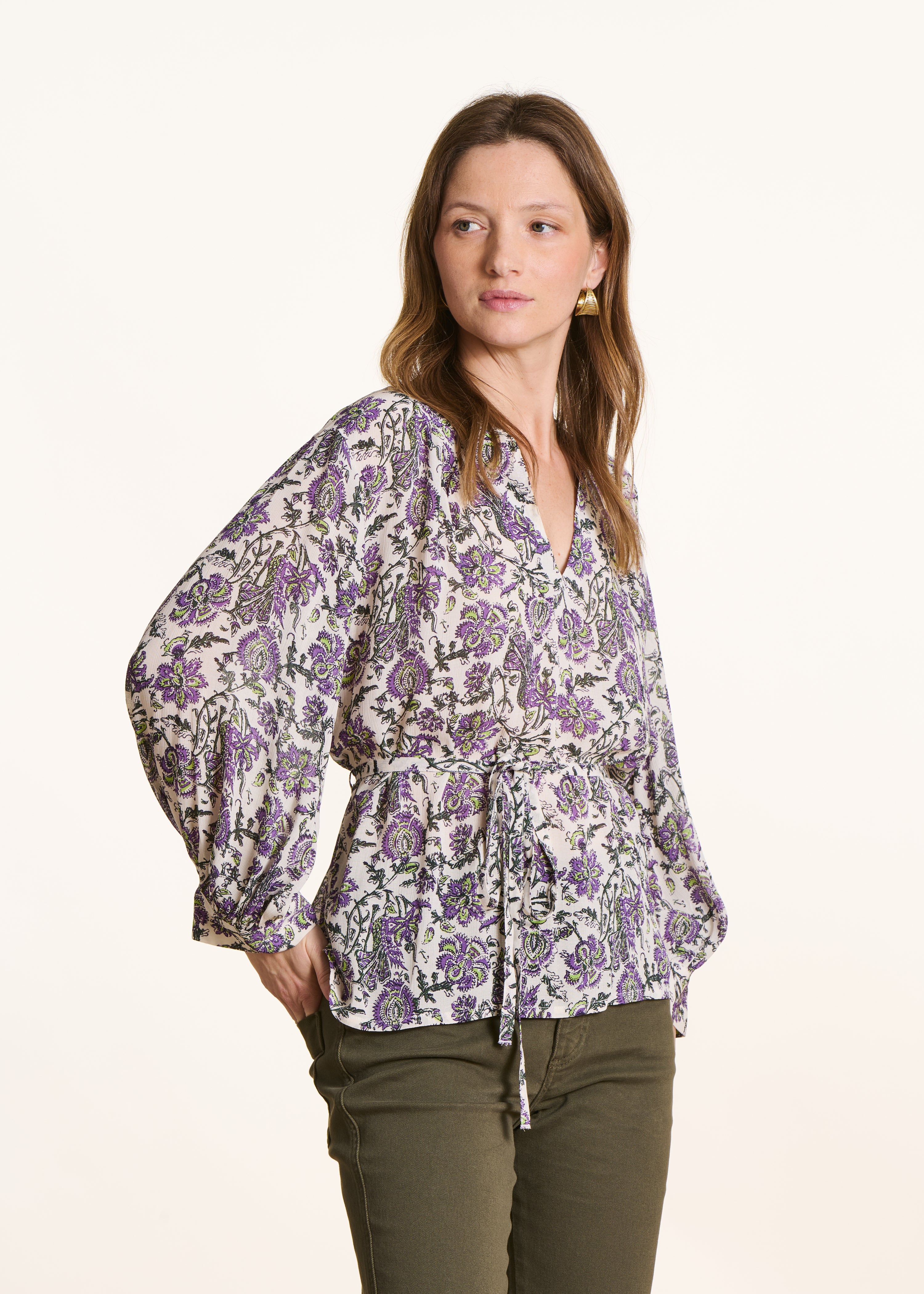 la-f-e-marabout-e-faenzi-top-lila-floral-langarm-40 image 1