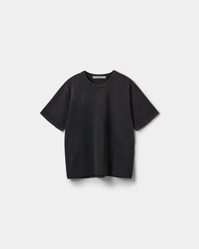 sofie-schnoor-women-icon-013-mae-t-shirt-washed-black image 1