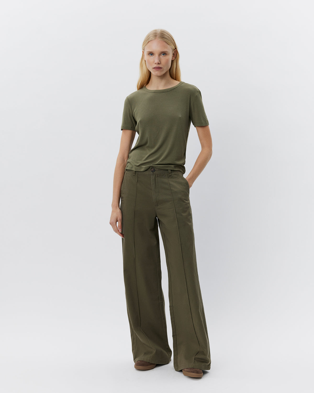 sofie-schnoor-women-snos414-nataliasw-t-shirt-army image 2