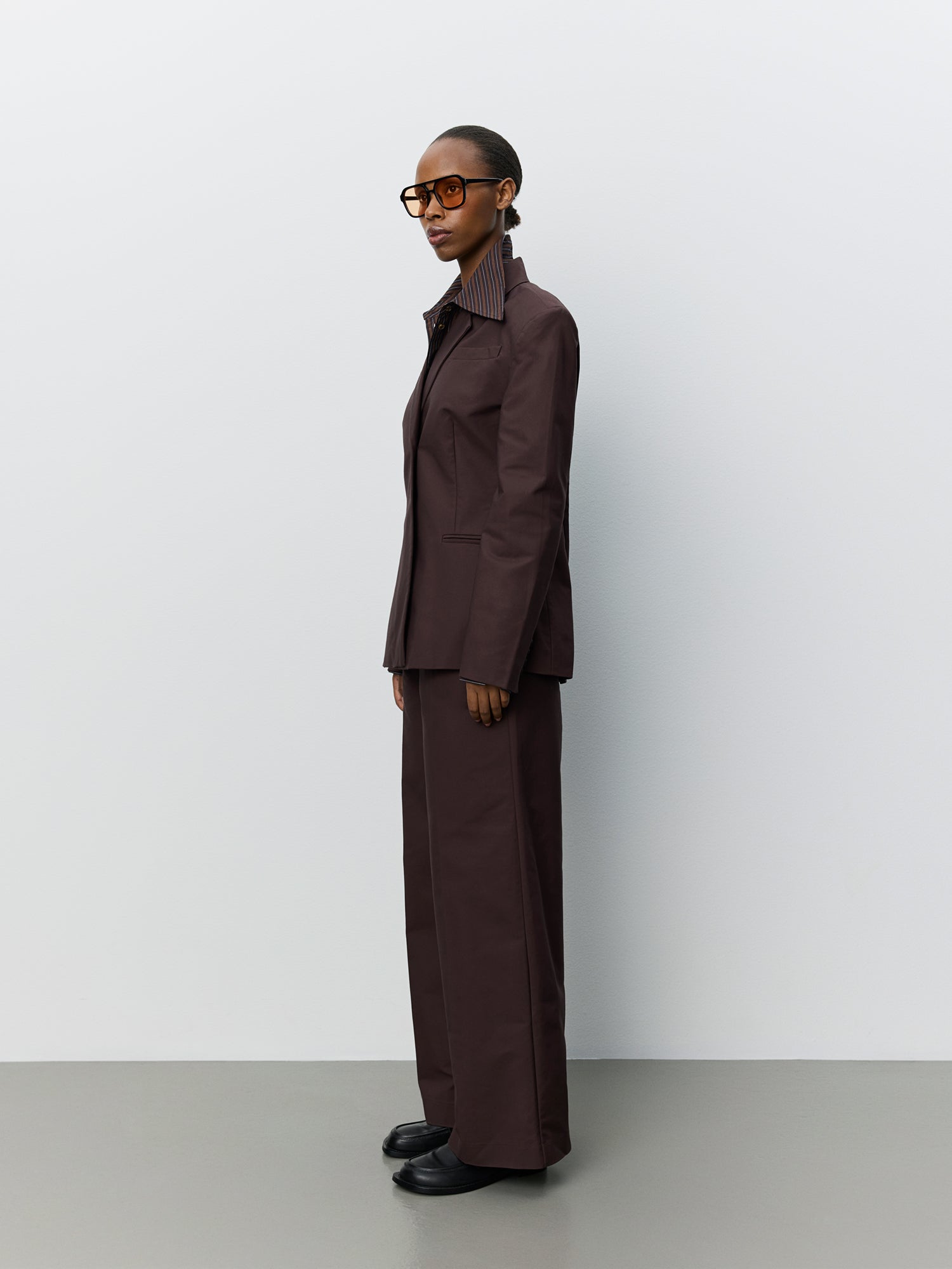 sofie-schnoor-women-avauasw-hose-dark-plum-b-gelfalte image 3
