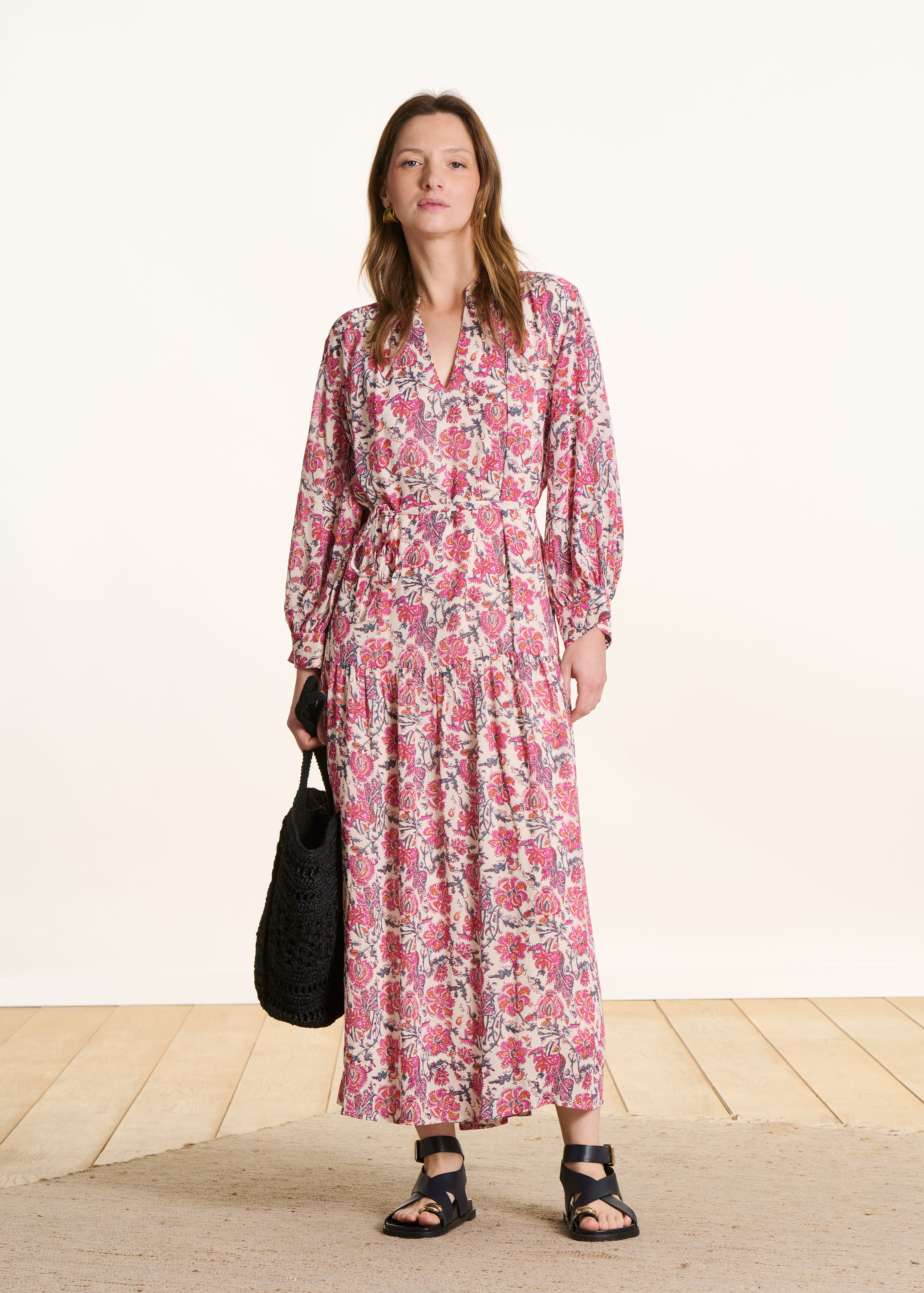 la-f-e-marabout-e-fonem-maxikleid-rosa-blumenprint-oversize image 1
