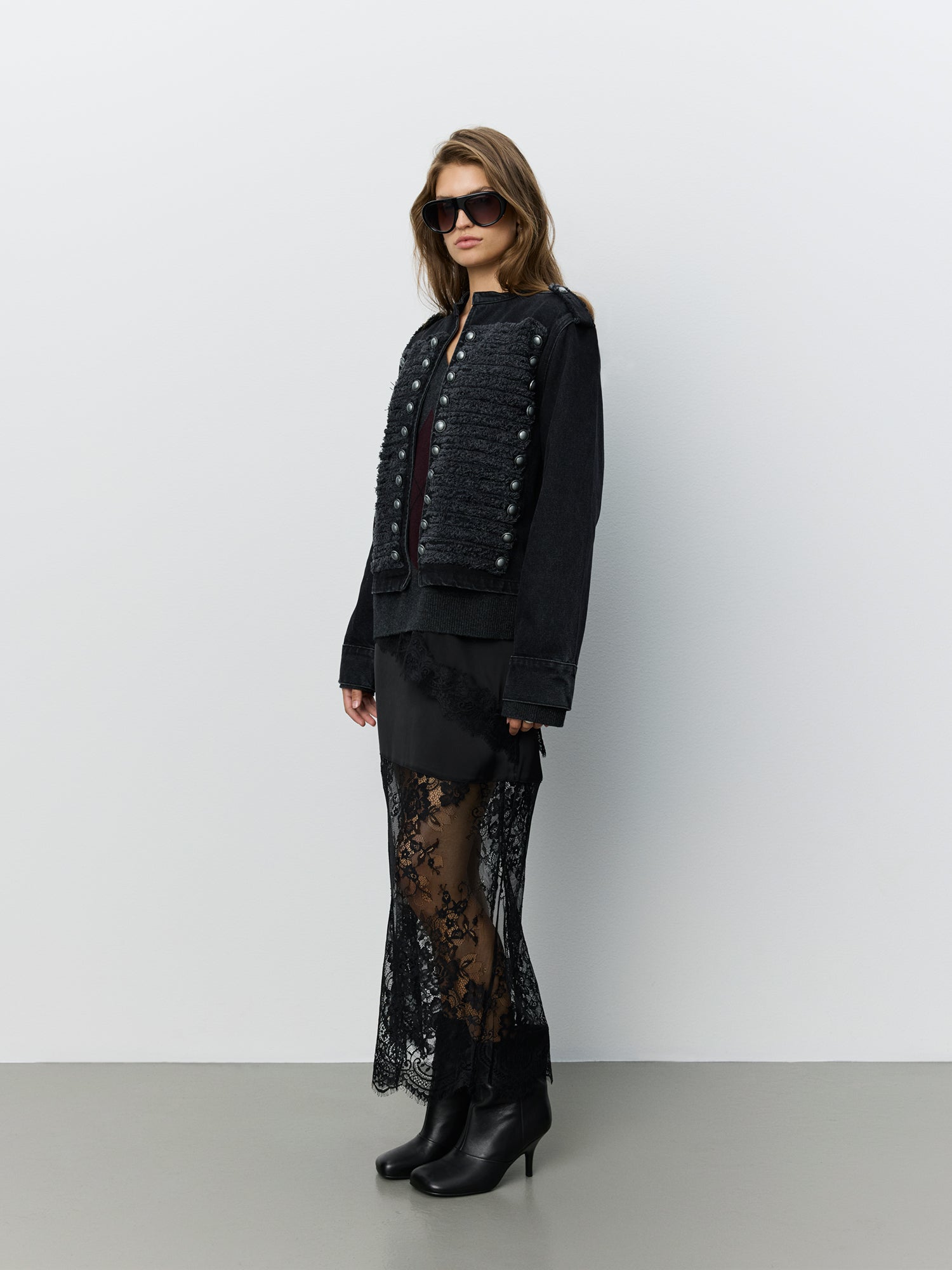 sofie-schnoor-women-valettesw-denim-husaren-jacke-washed-black image 3