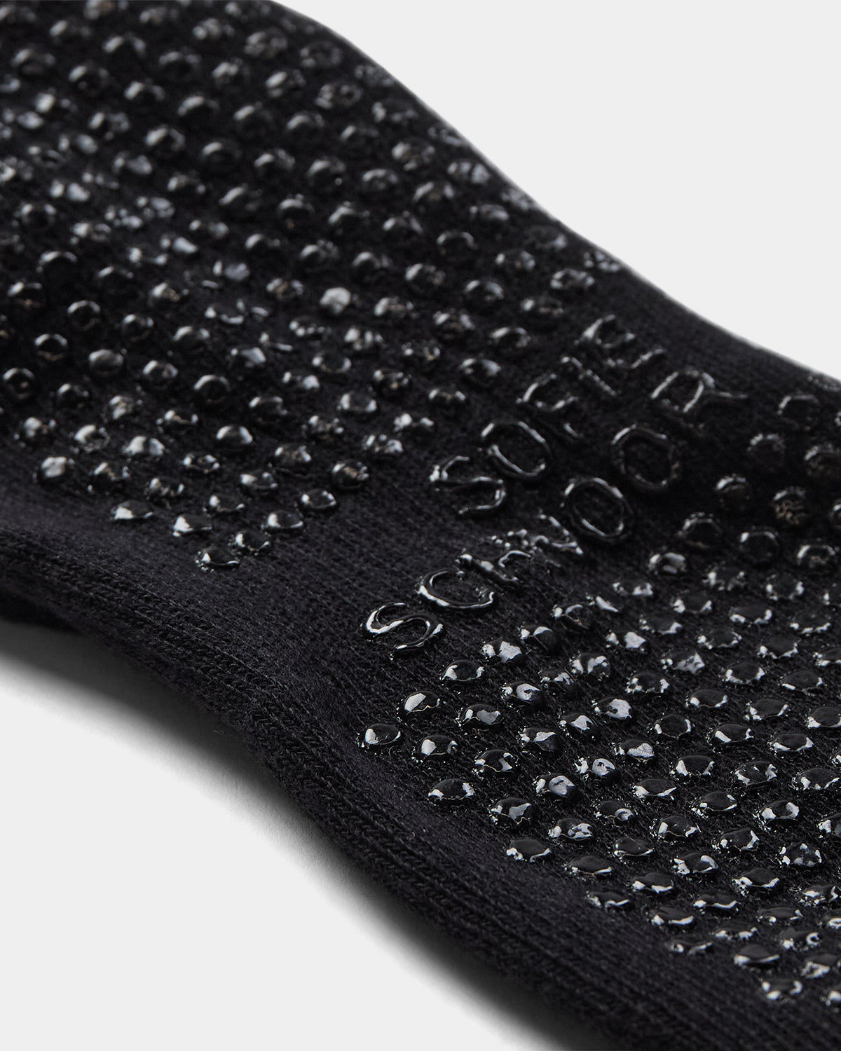 sofie-schnoor-sport-lelaspo-grip-socken-schwarz-baumwolle image 3