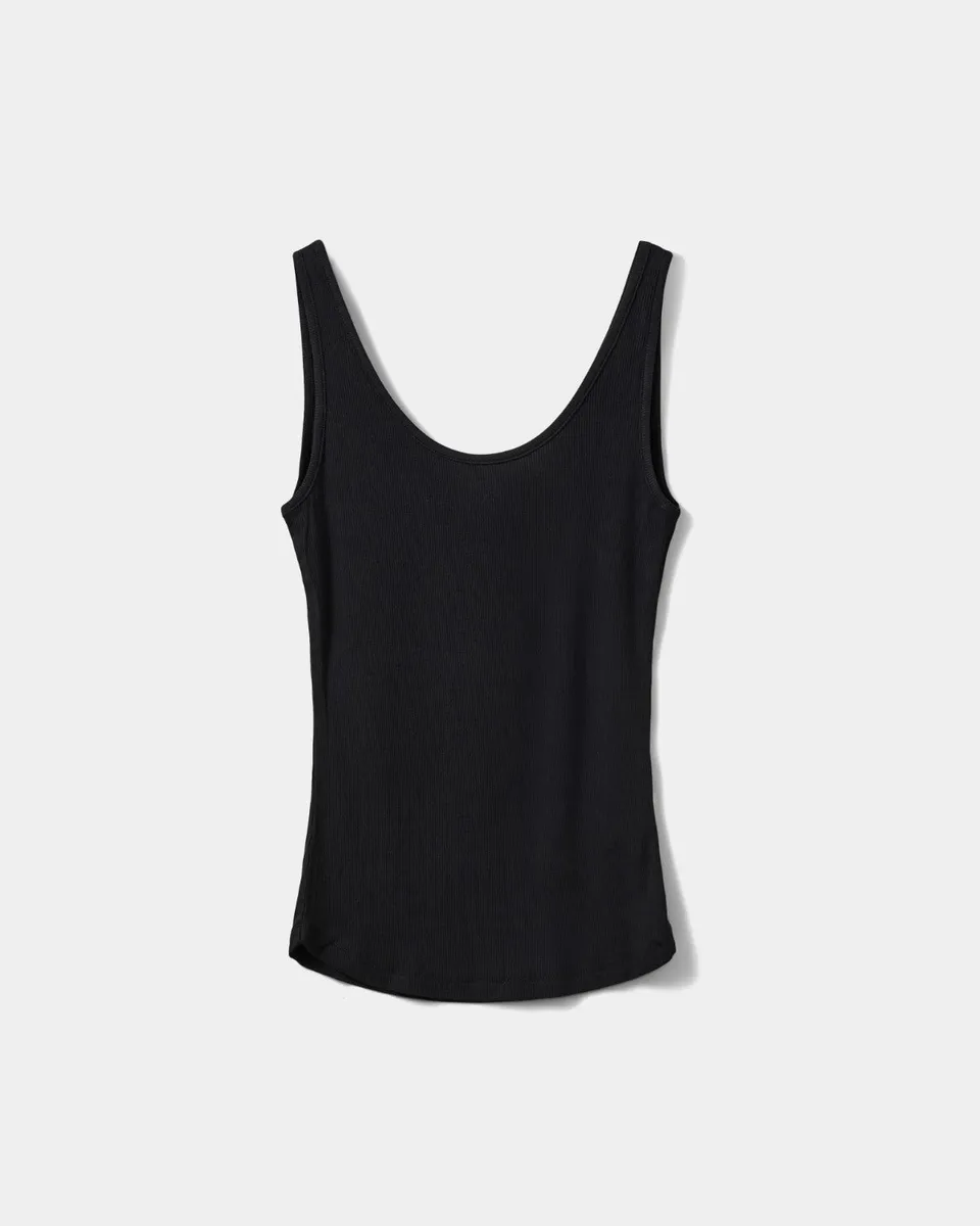 sofie-schnoor-women-dizasw-top-schwarz-slimfit-viskose image 1