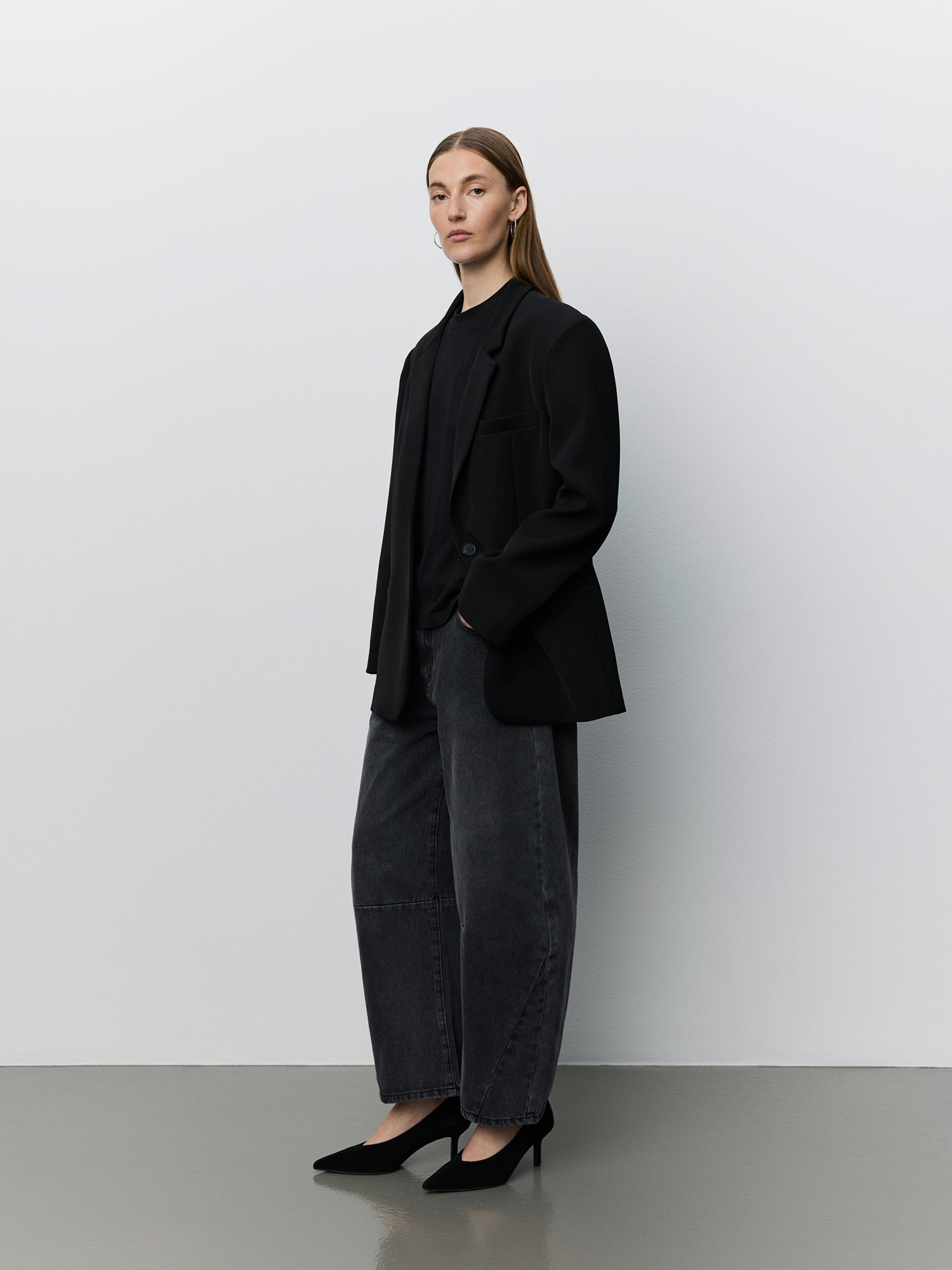 sofie-schnoor-women-kaisw-blazer-schwarz-oversize image 3