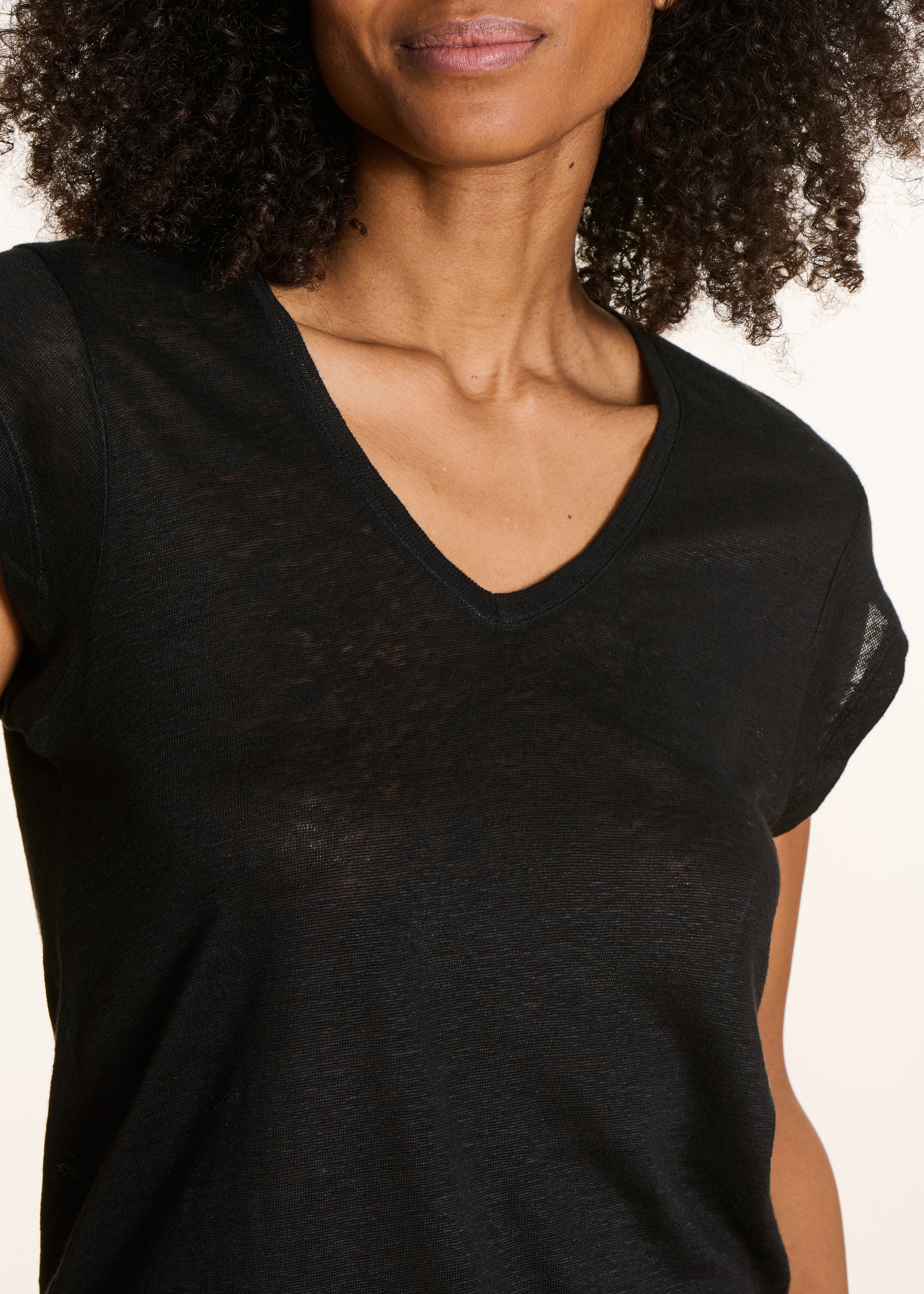 la-f-e-marabout-e-tops-davia-t-shirt-schwarz-leinen image 5