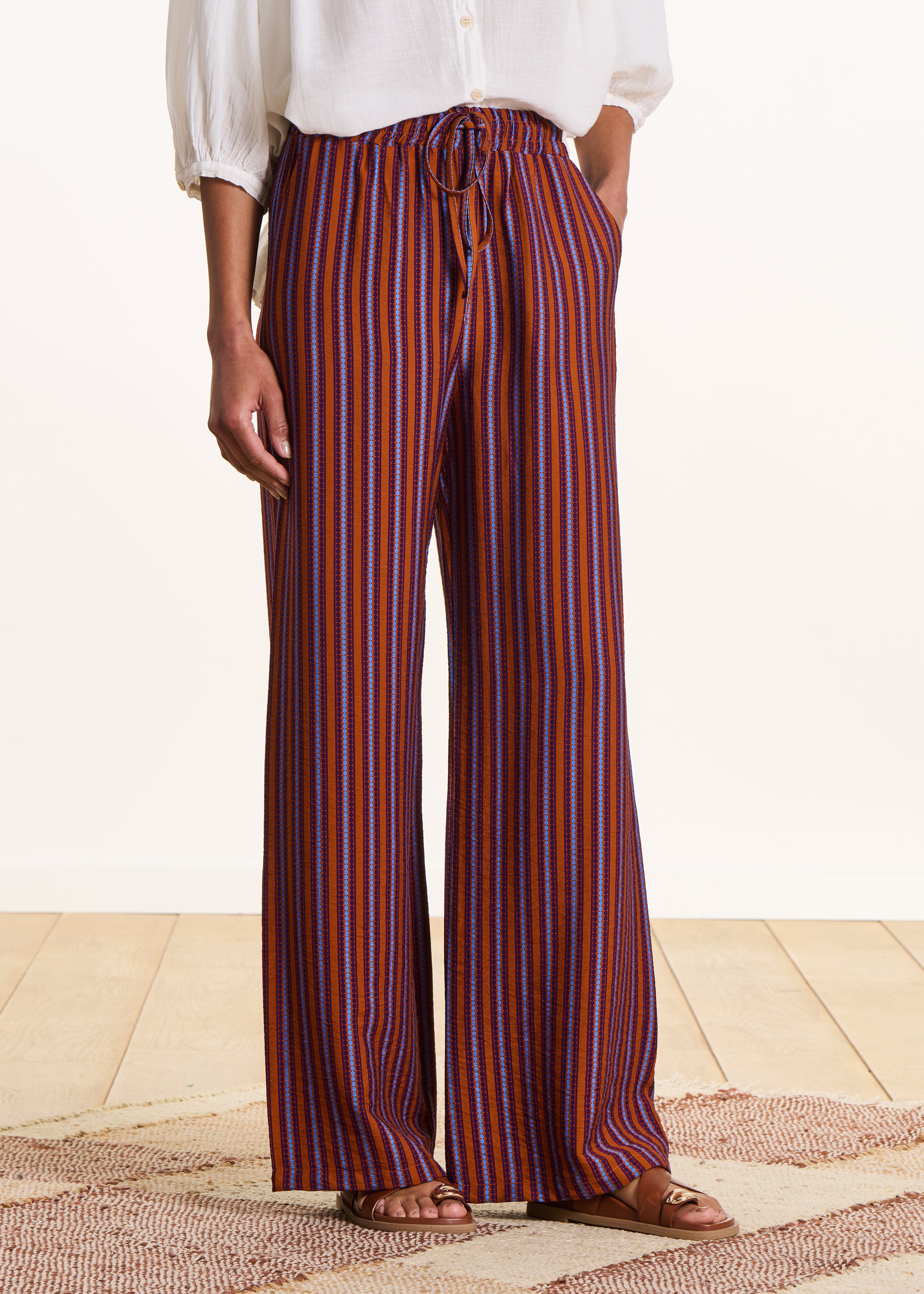 la-f-e-marabout-e-hose-gestreift-violett-orange-weit image 2