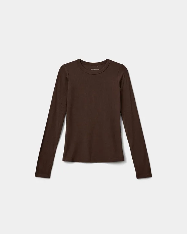 sofie-schnoor-young-petriciasy-t-shirt-brown-fudge-langarm image 1