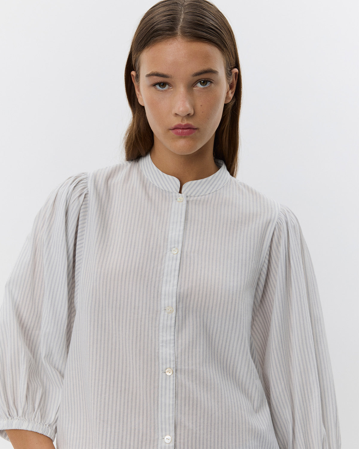 sofie-schnoor-women-viljasw-bluse-off-white-navy-baumwolle image 5