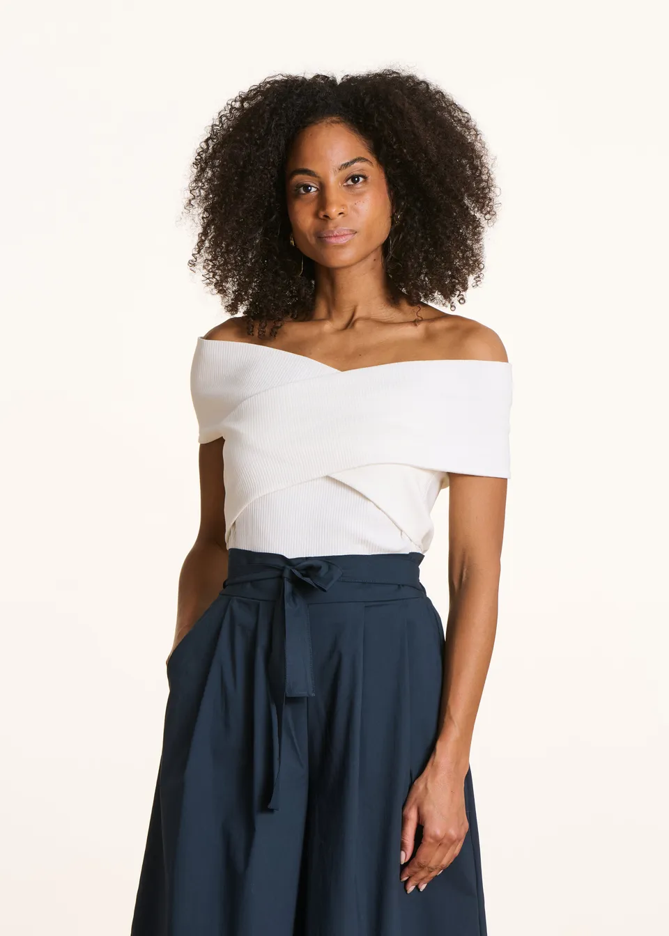 la-f-e-marabout-e-fanesa-t-shirt-ecru-bio-carmen image 1