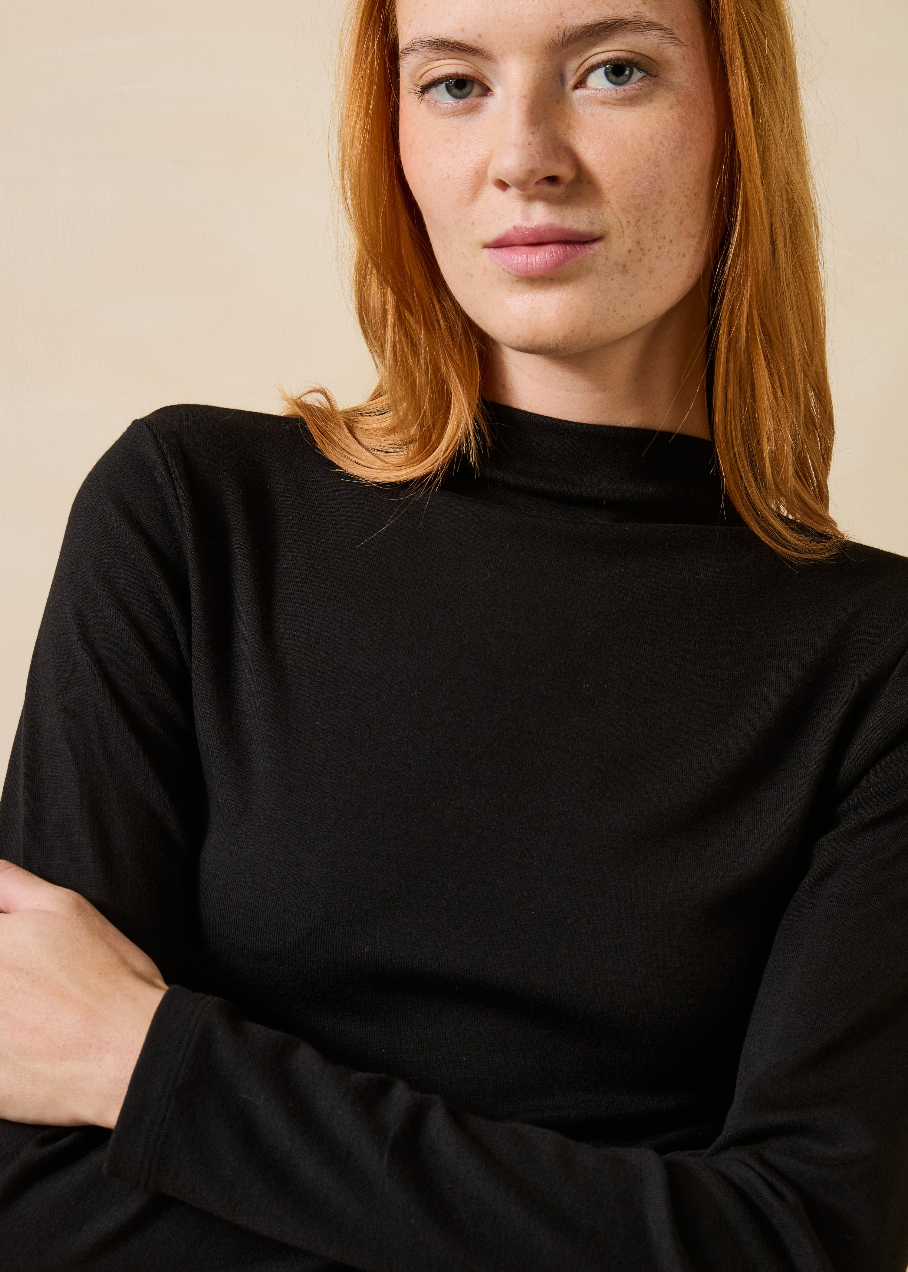la-f-e-marabout-e-guepe-t-shirt-schwarz-modal-langarm image 5